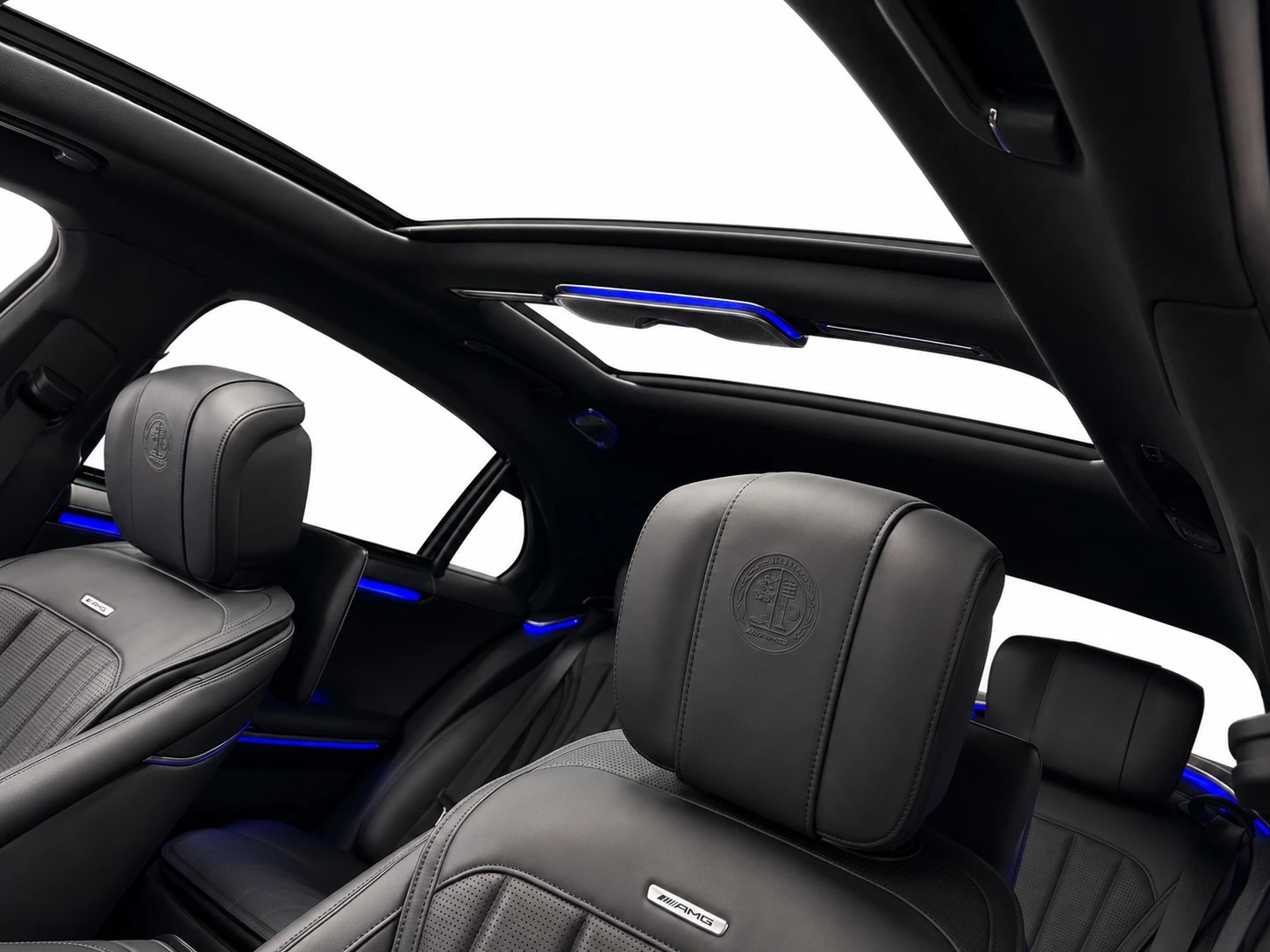 MERCEDES-BENZ S 63 V8 AMG E Performance 4matic+ lang-image-20