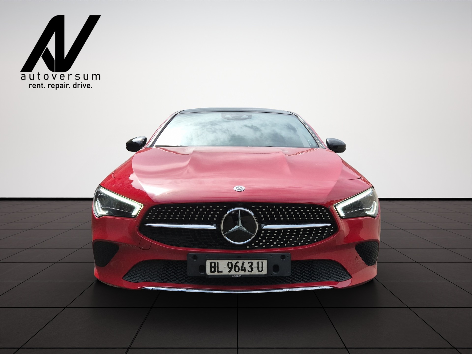 MERCEDES-BENZ CLA 200-image-4