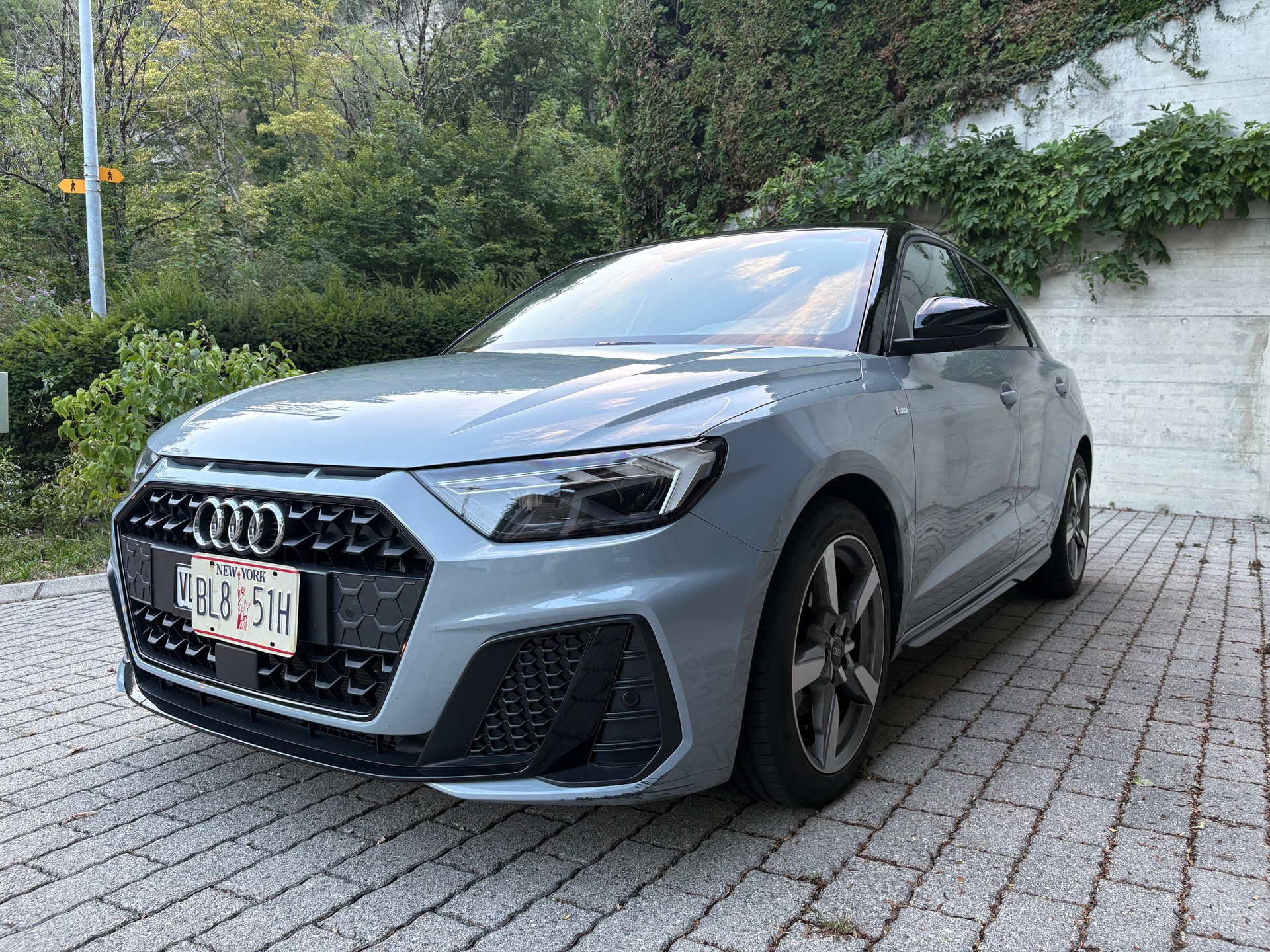 AUDI 1.5 35 TFSI S-Tronic-image-3