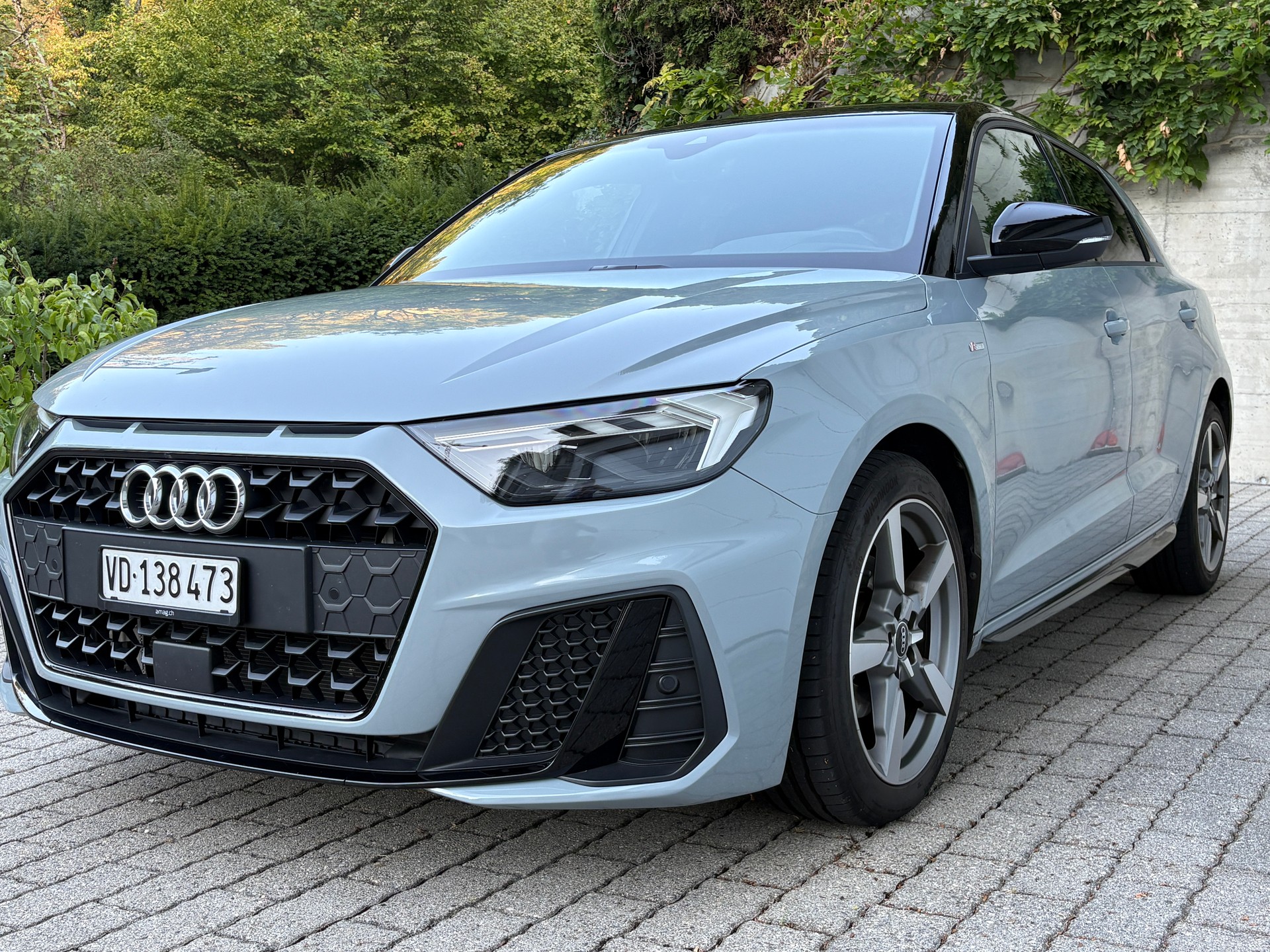 AUDI 1.5 35 TFSI S-Tronic-image-0