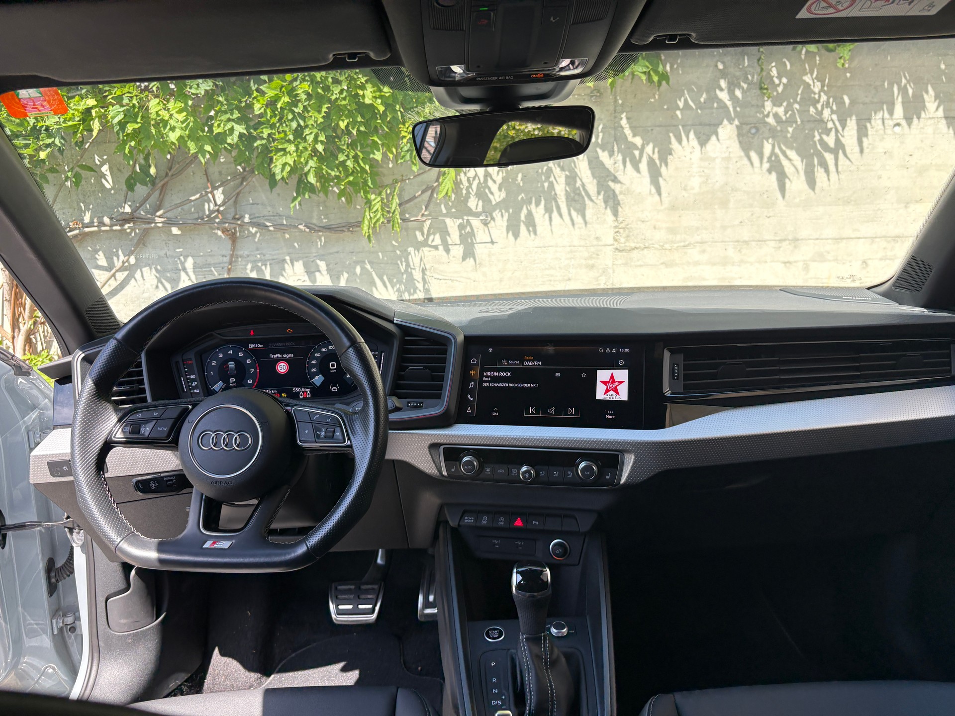 AUDI 1.5 35 TFSI S-Tronic-image-18
