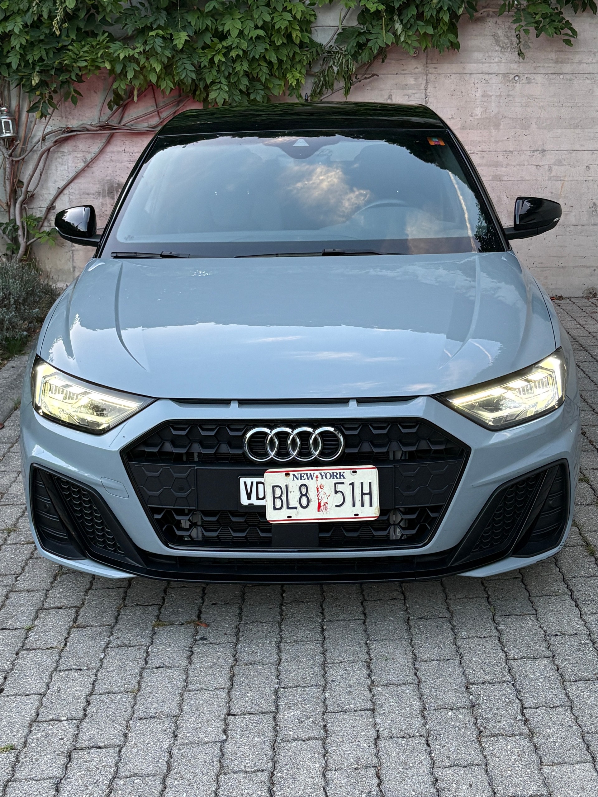 AUDI 1.5 35 TFSI S-Tronic-image-0