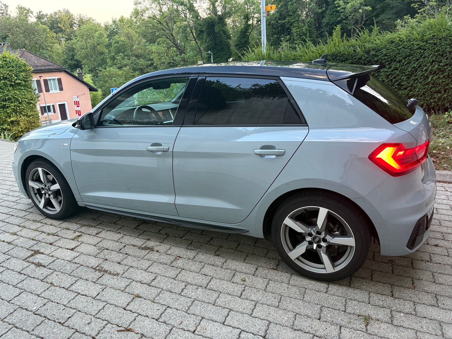 AUDI 1.5 35 TFSI S-Tronic-image-6