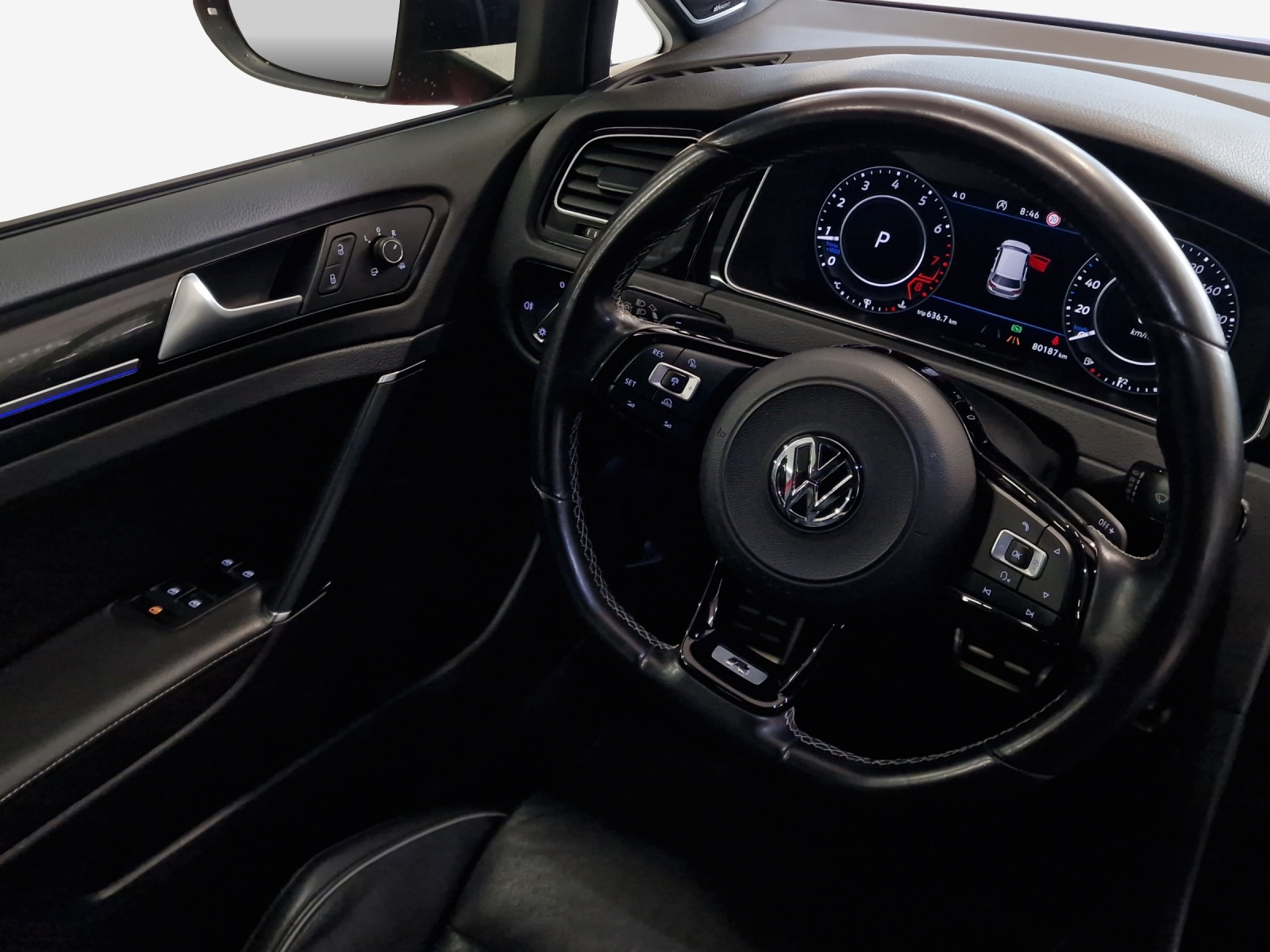 VW Golf 2.0 TSI R 4Motion DSG-image-14