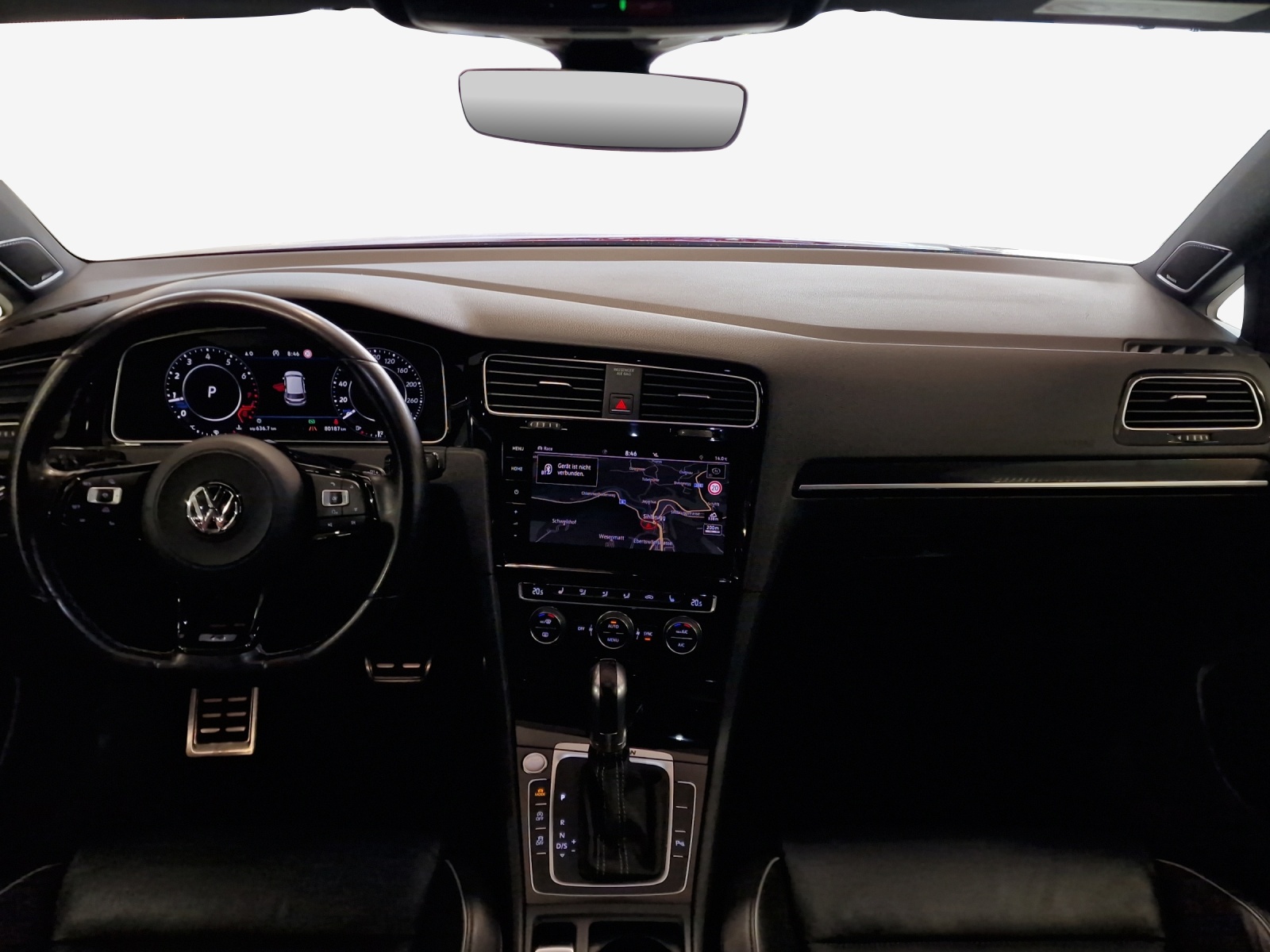 VW Golf 2.0 TSI R 4Motion DSG-image-8