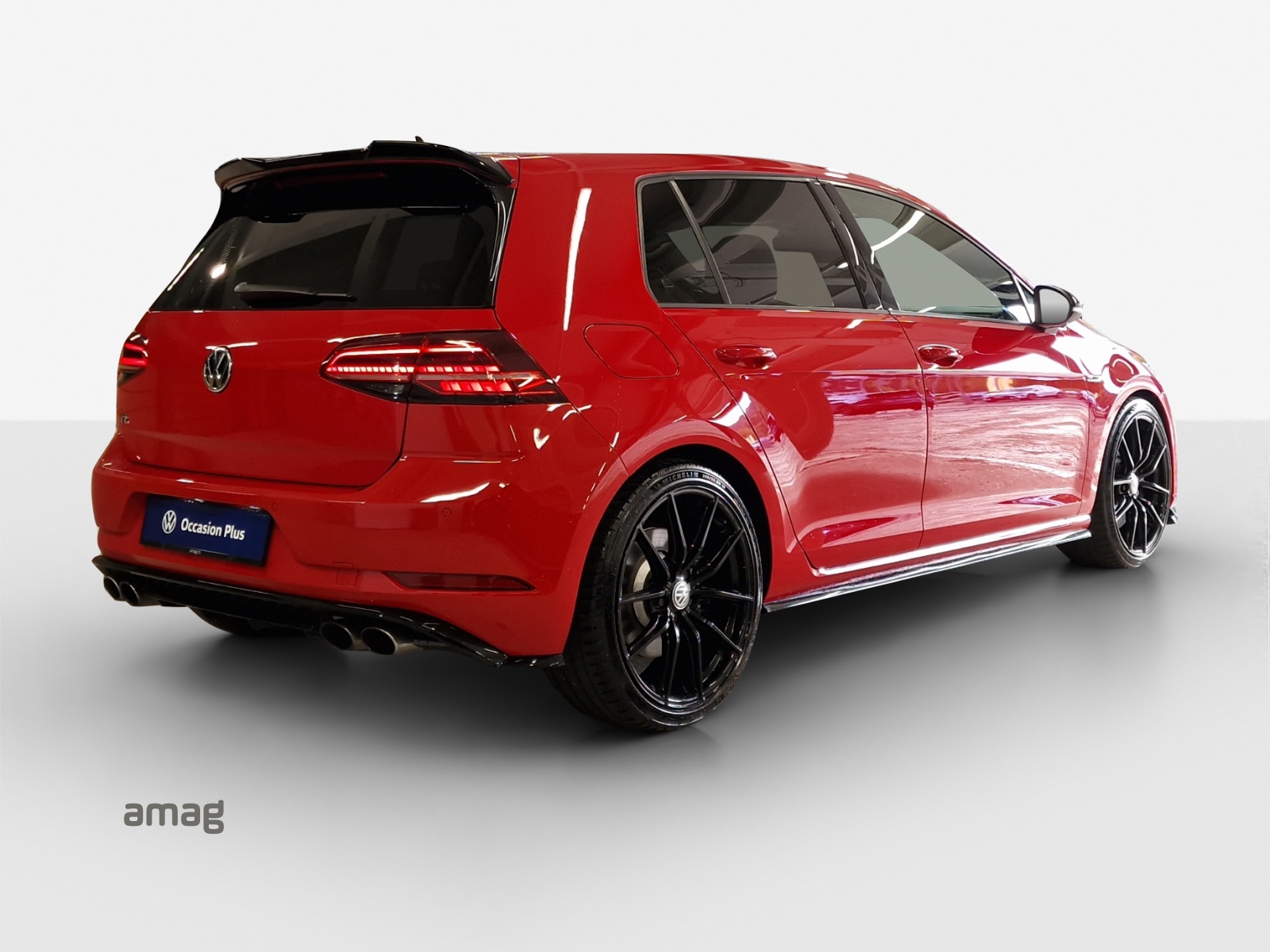 VW Golf 2.0 TSI R 4Motion DSG-image-4