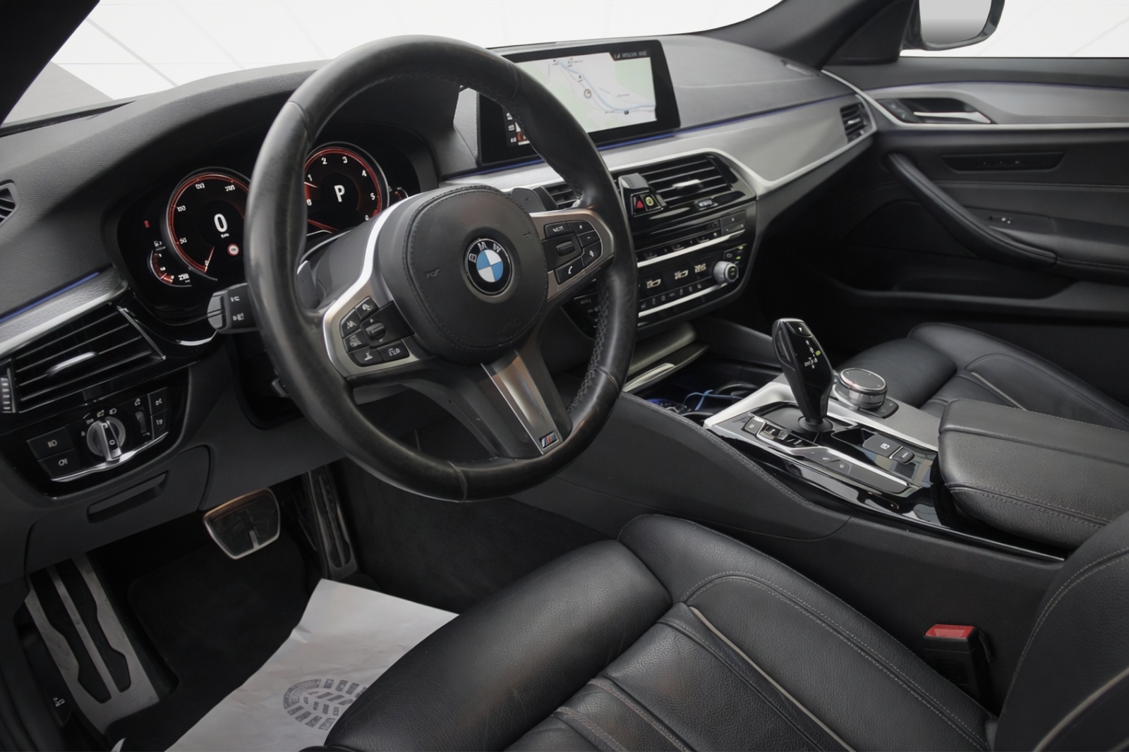 BMW 530d xDrive Steptronic M-Sport-image-8