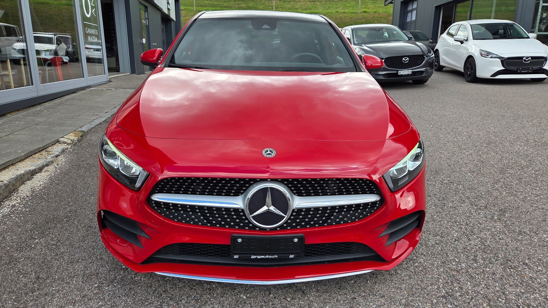 MERCEDES-BENZ A 180 AMG Line 7G-DCT-image-2