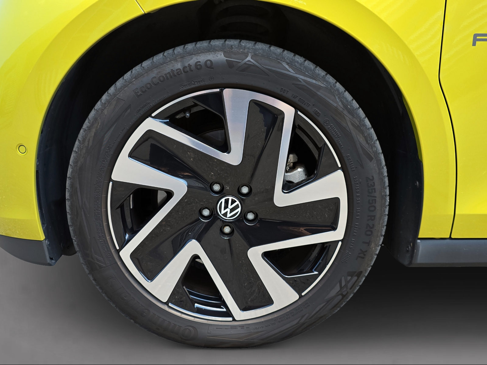 VW ID.Buzz Bus 77kWh Pro-image-6