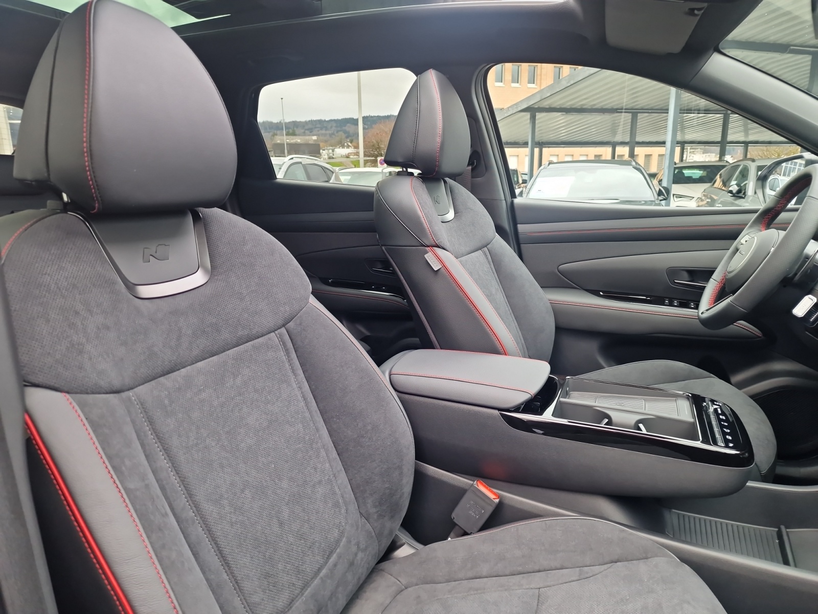 HYUNDAI Tucson 1.6 T-GDI N-Line 4x4 180PS Panorama-image-17