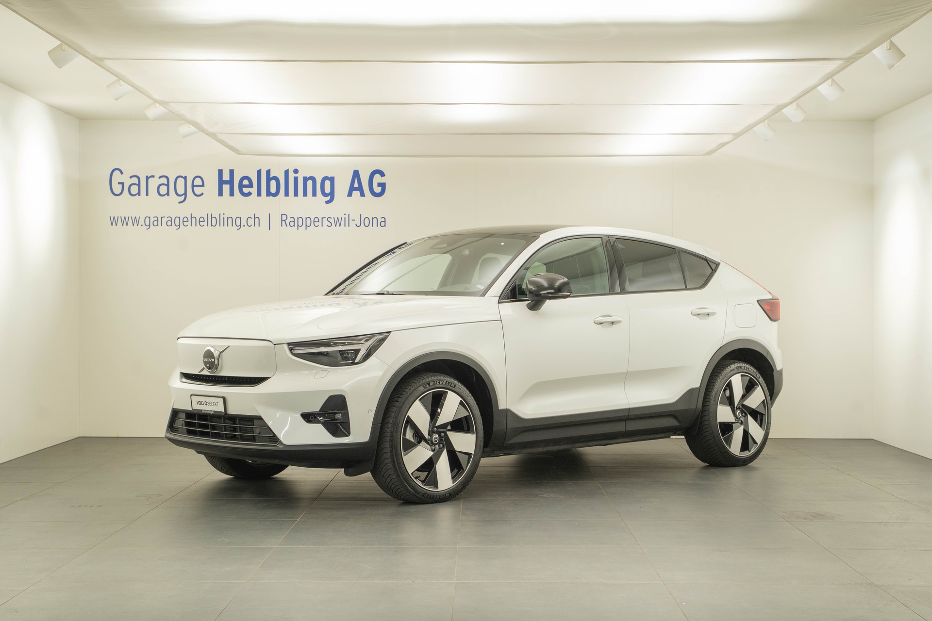 VOLVO C40 E80 Ultimate AWD-image-0
