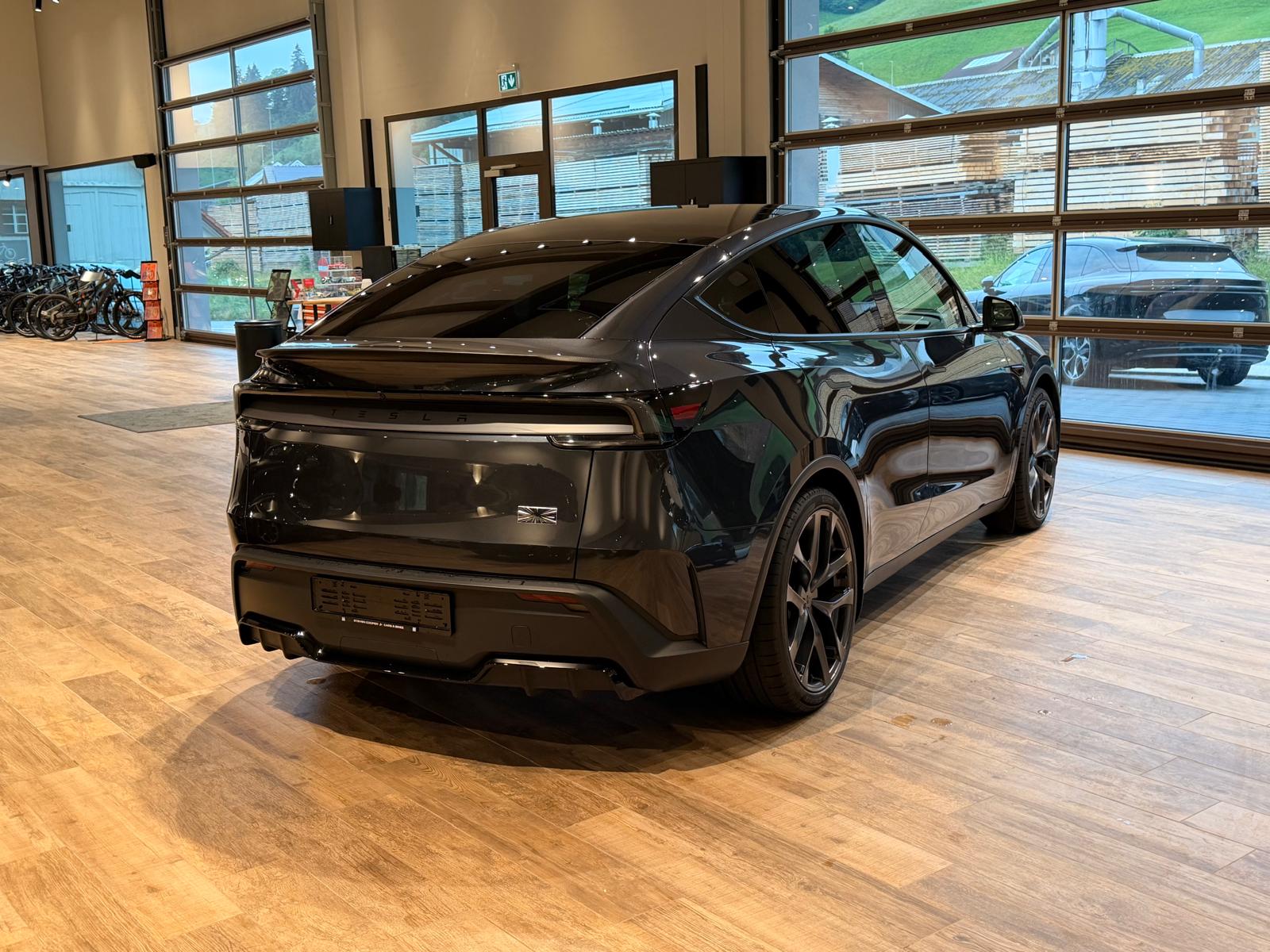 TESLA Model Y Performance AWD 🔥AHK🔥-image-2