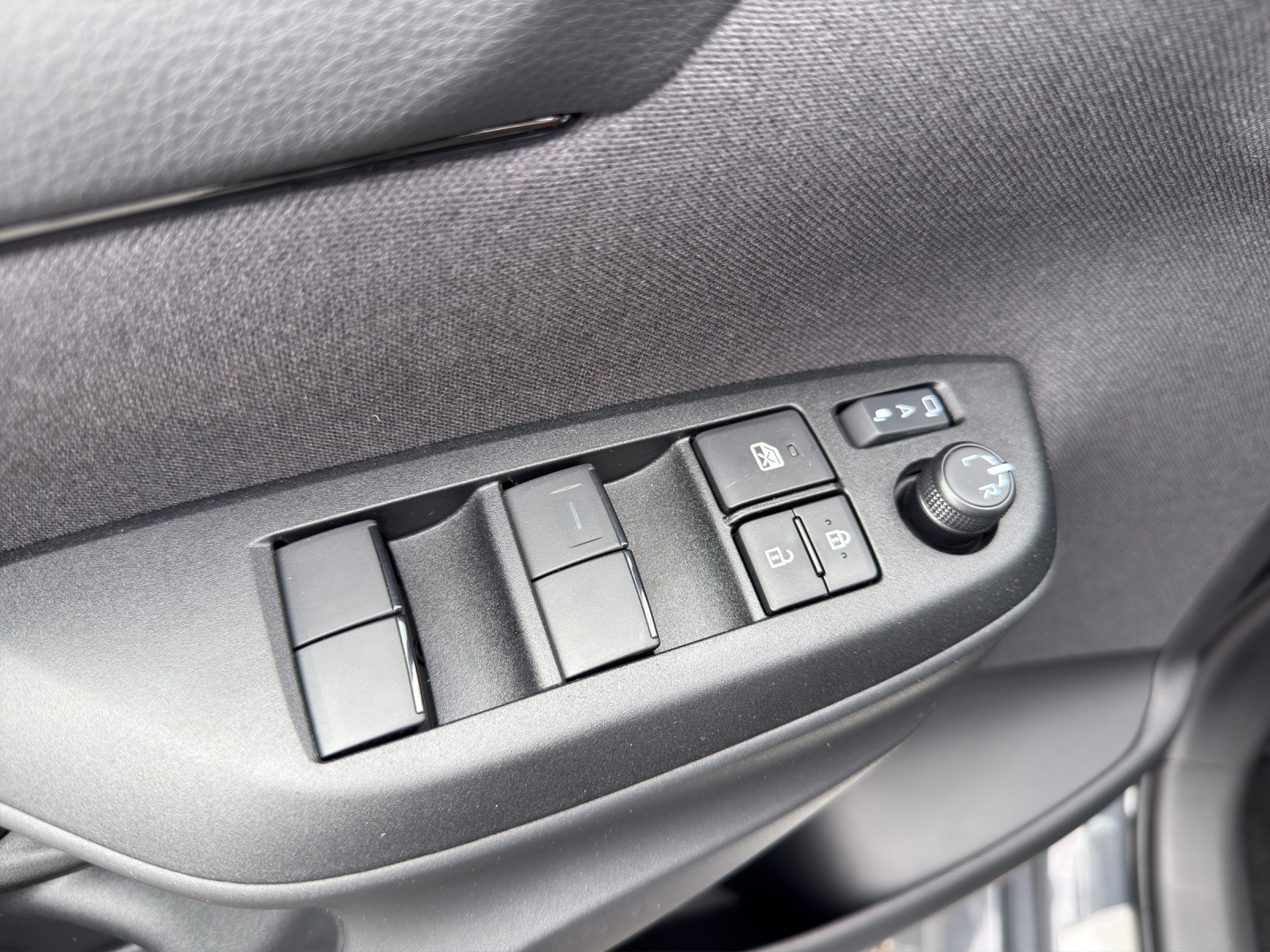 TOYOTA Yaris 1.5 GR Sport e-CVT (10 STÜCK)-image-19
