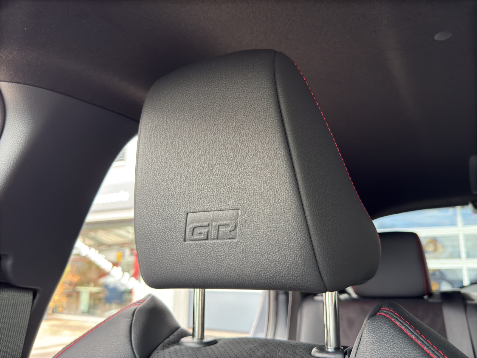 TOYOTA Yaris 1.5 GR Sport e-CVT (10 STÜCK)-image-28