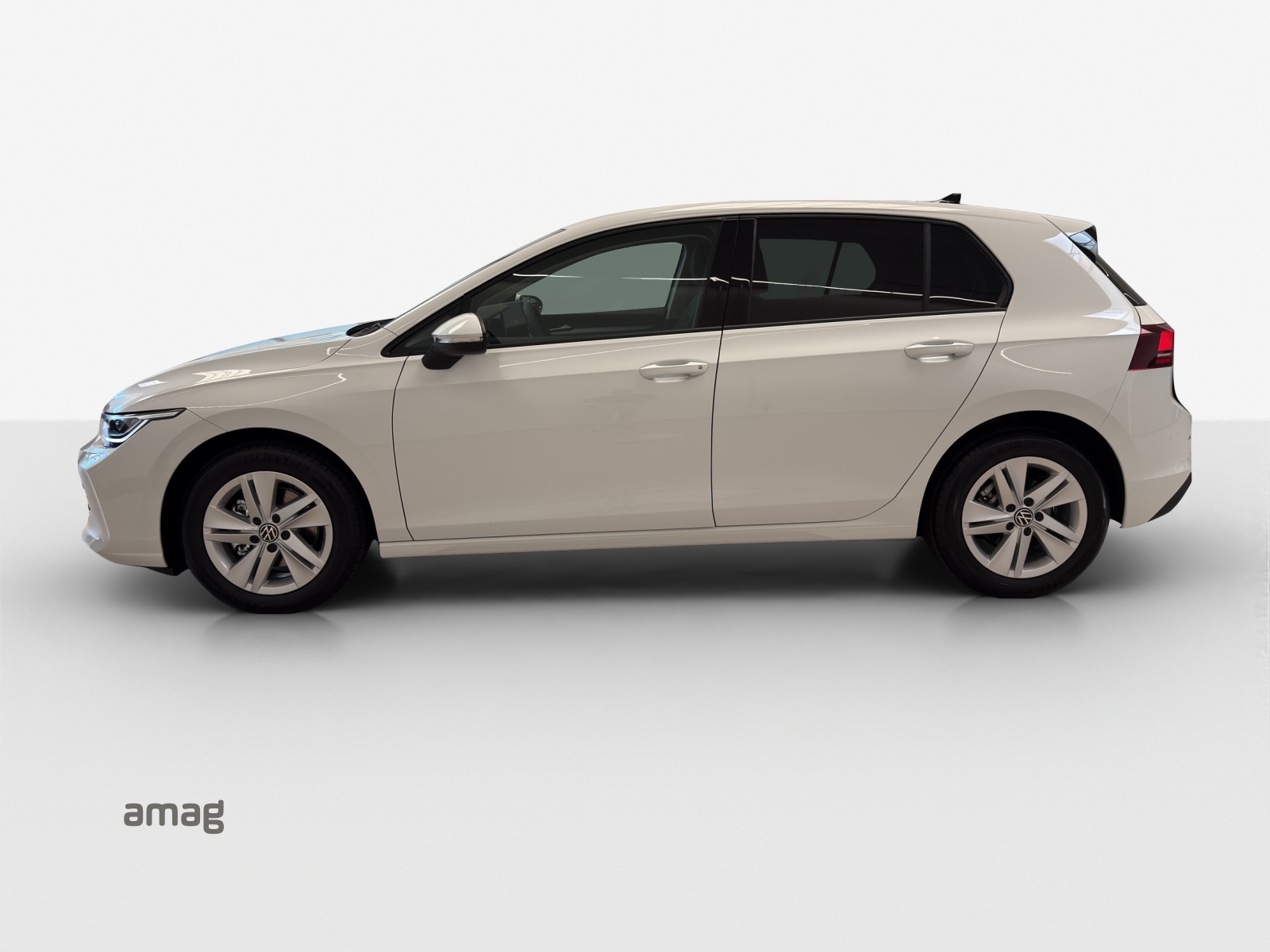 VW Golf 1.5 e TSI mHEV Value DSG-showroom-element-1