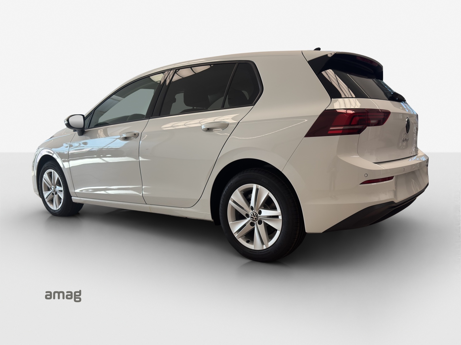 VW Golf 1.5 e TSI mHEV Value DSG-image-2