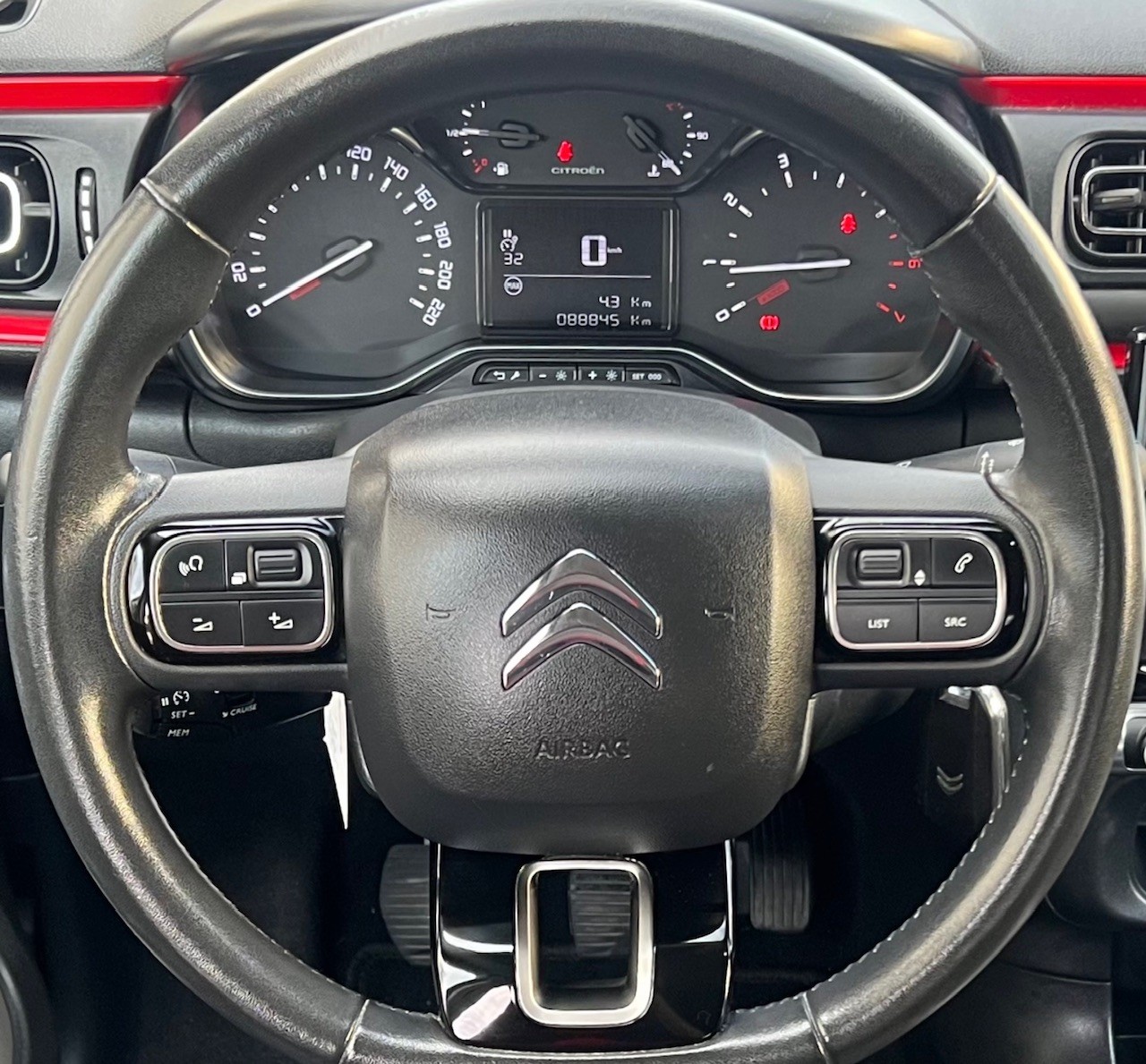 CITROEN C3 1.2i PureTech Live-image-10
