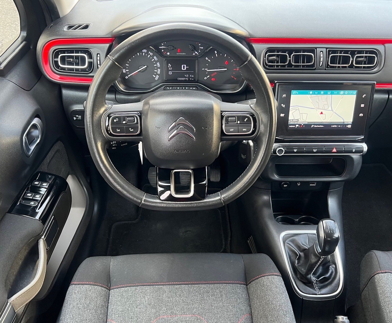 CITROEN C3 1.2i PureTech Live-image-9