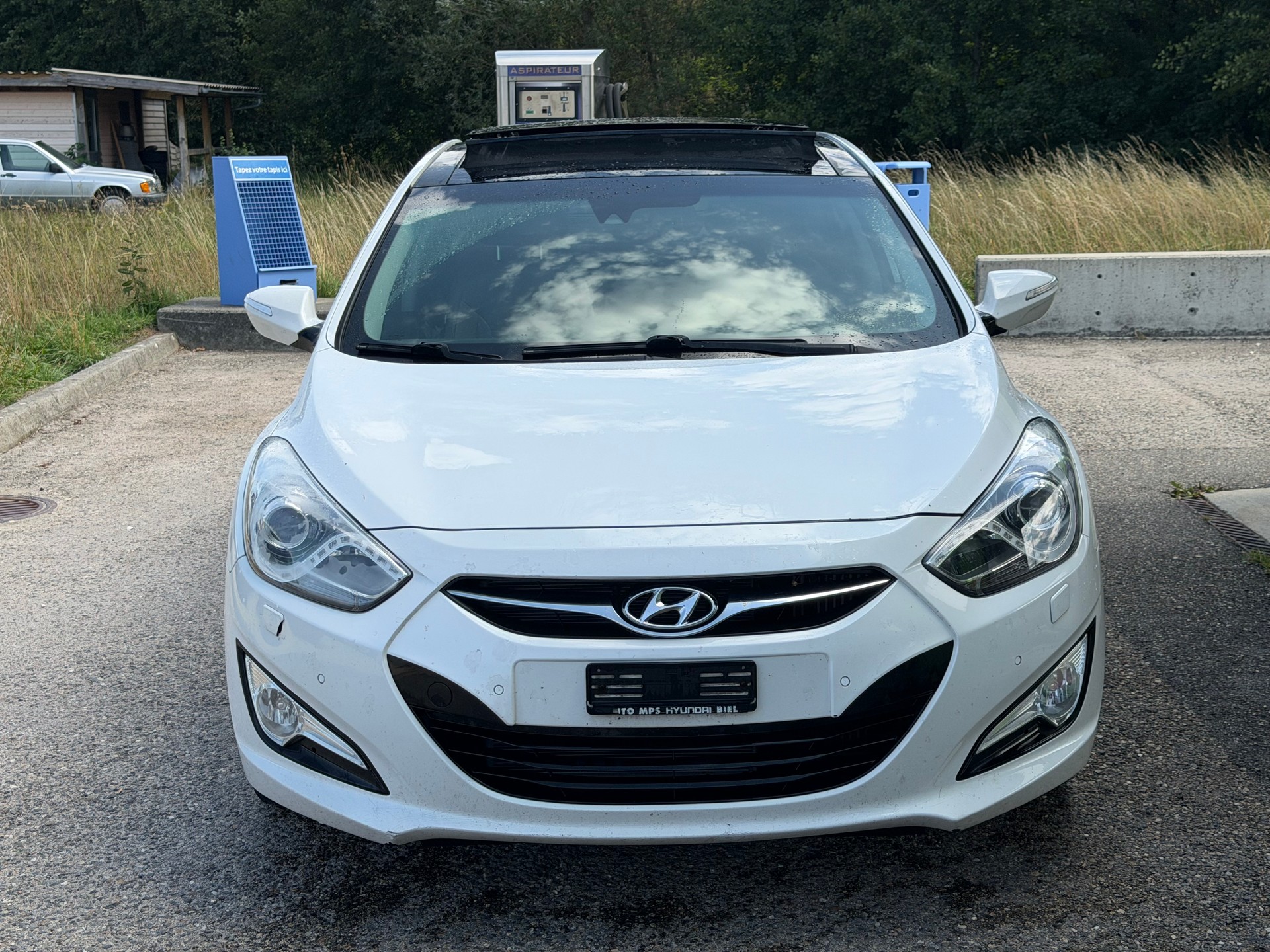 HYUNDAI i40 1.7 CRDI Premium Automatic-image-1
