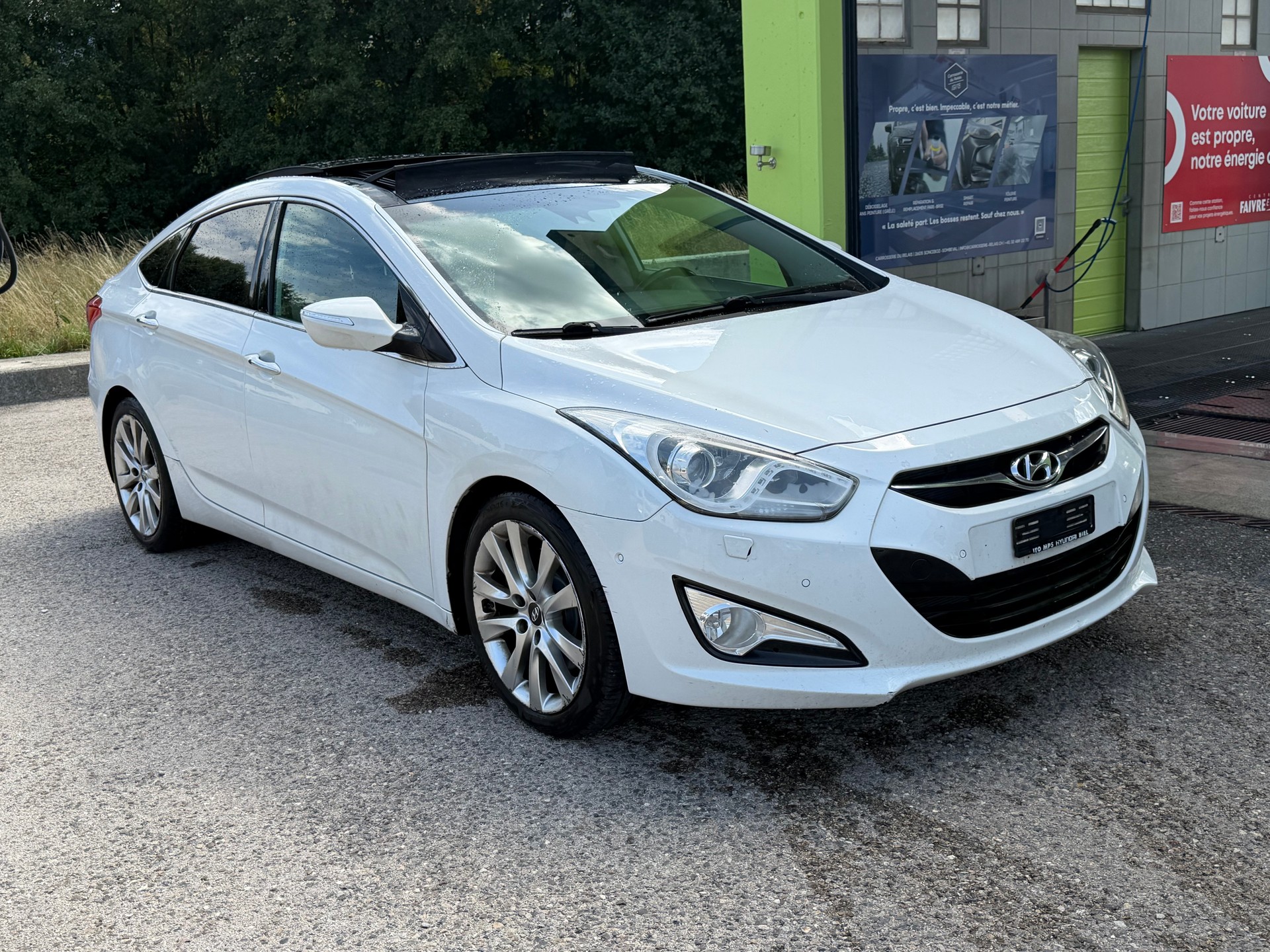 HYUNDAI i40 1.7 CRDI Premium Automatic-image-5