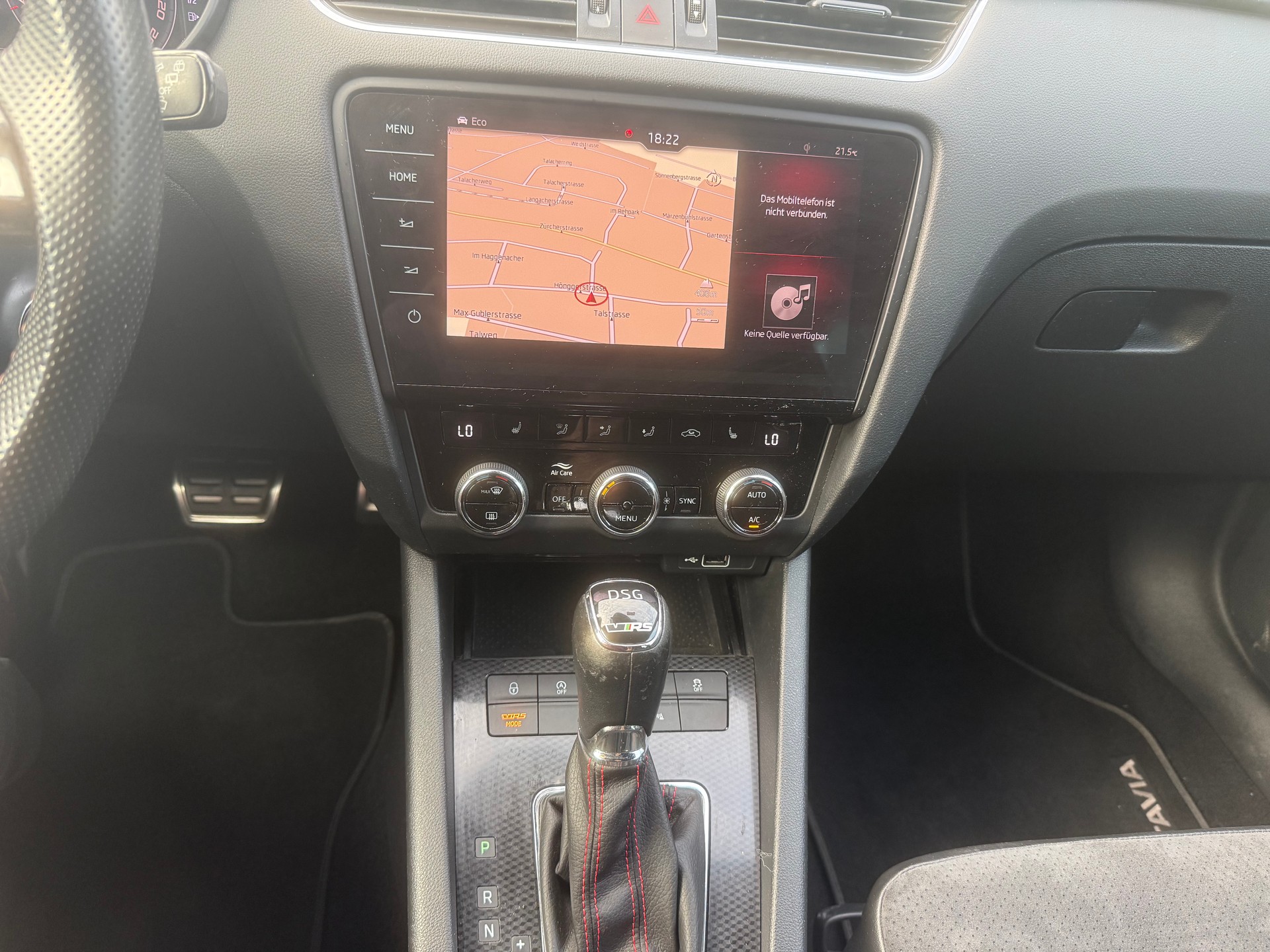 SKODA Octavia Combi 2.0 TSI RS DSG-image-11