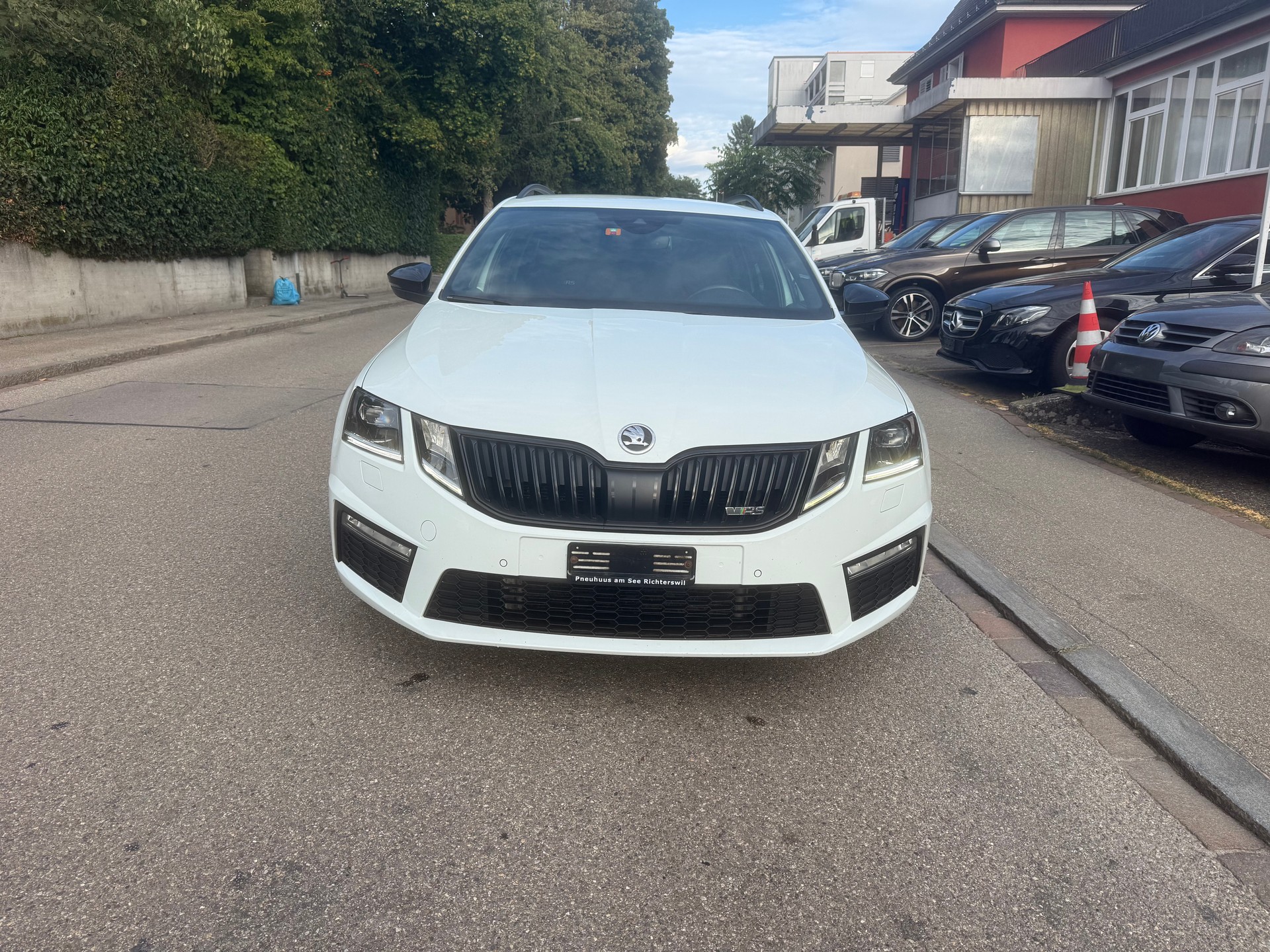 SKODA Octavia Combi 2.0 TSI RS DSG-image-0