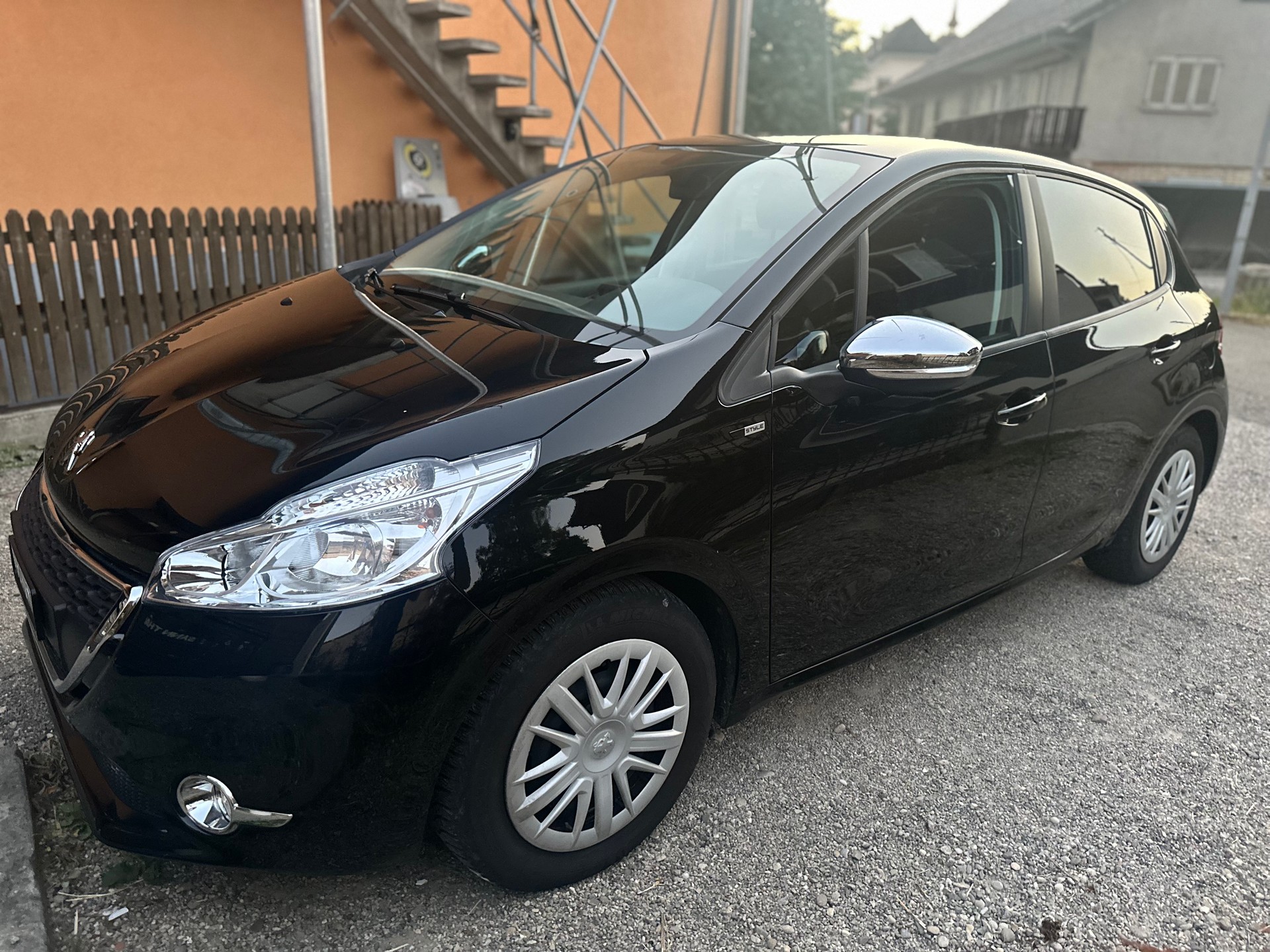 PEUGEOT 1.2 PureTech Active EGS S/S-image-4