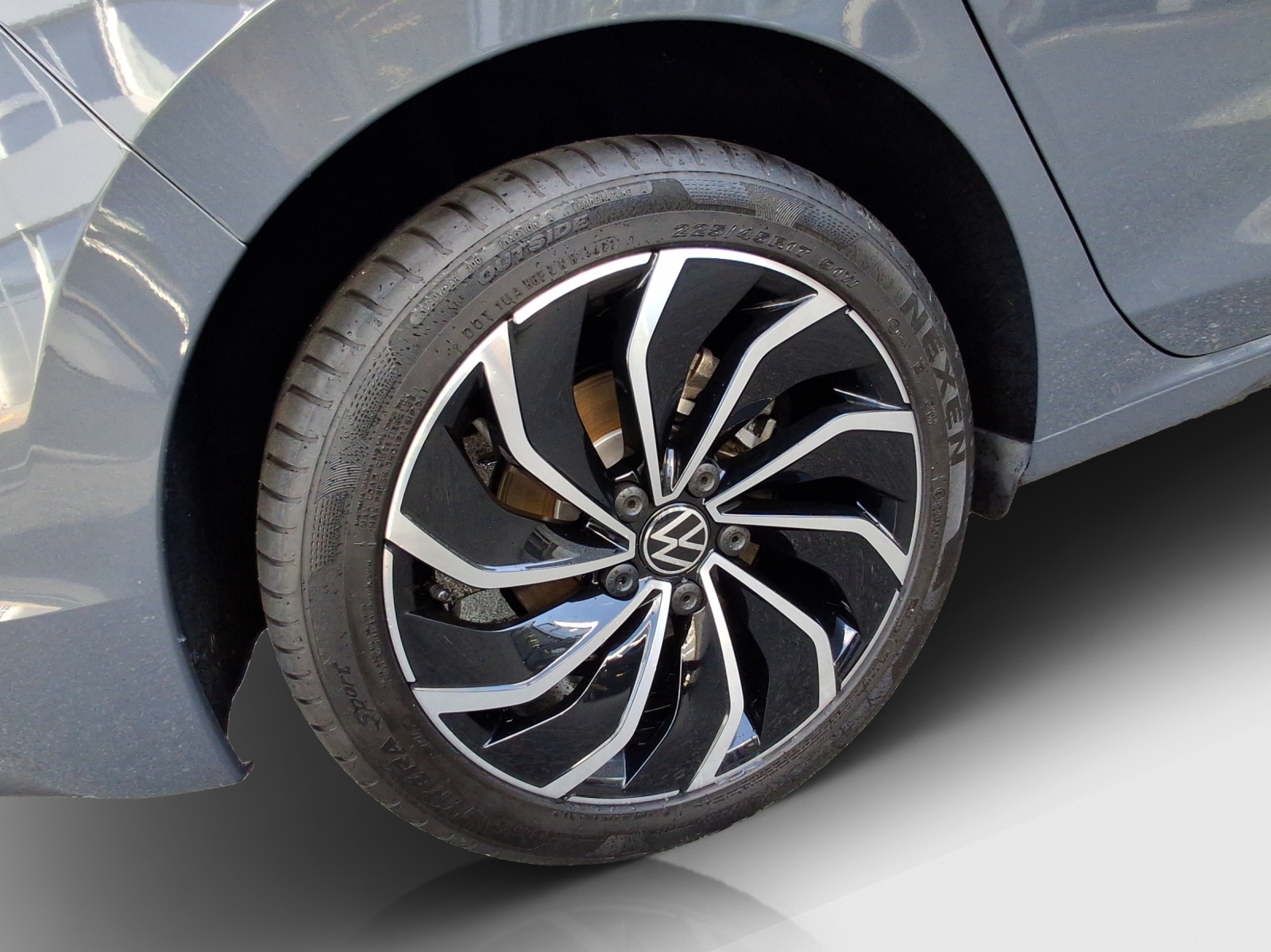 VW Golf 1.5 e TSI ACT 75 Edition DSG-image-13