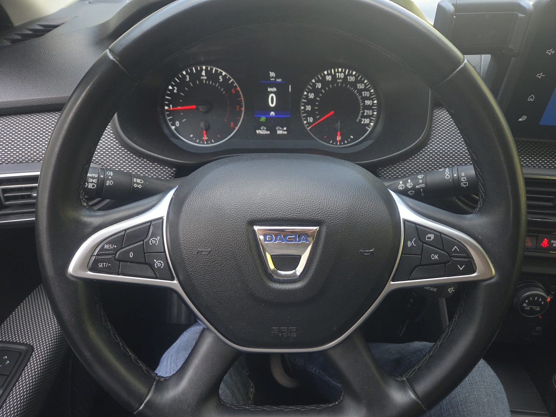 DACIA Sandero TCe 90 Comfort ** Expertise & Service du jour ** Frish Service und MFK-image-4