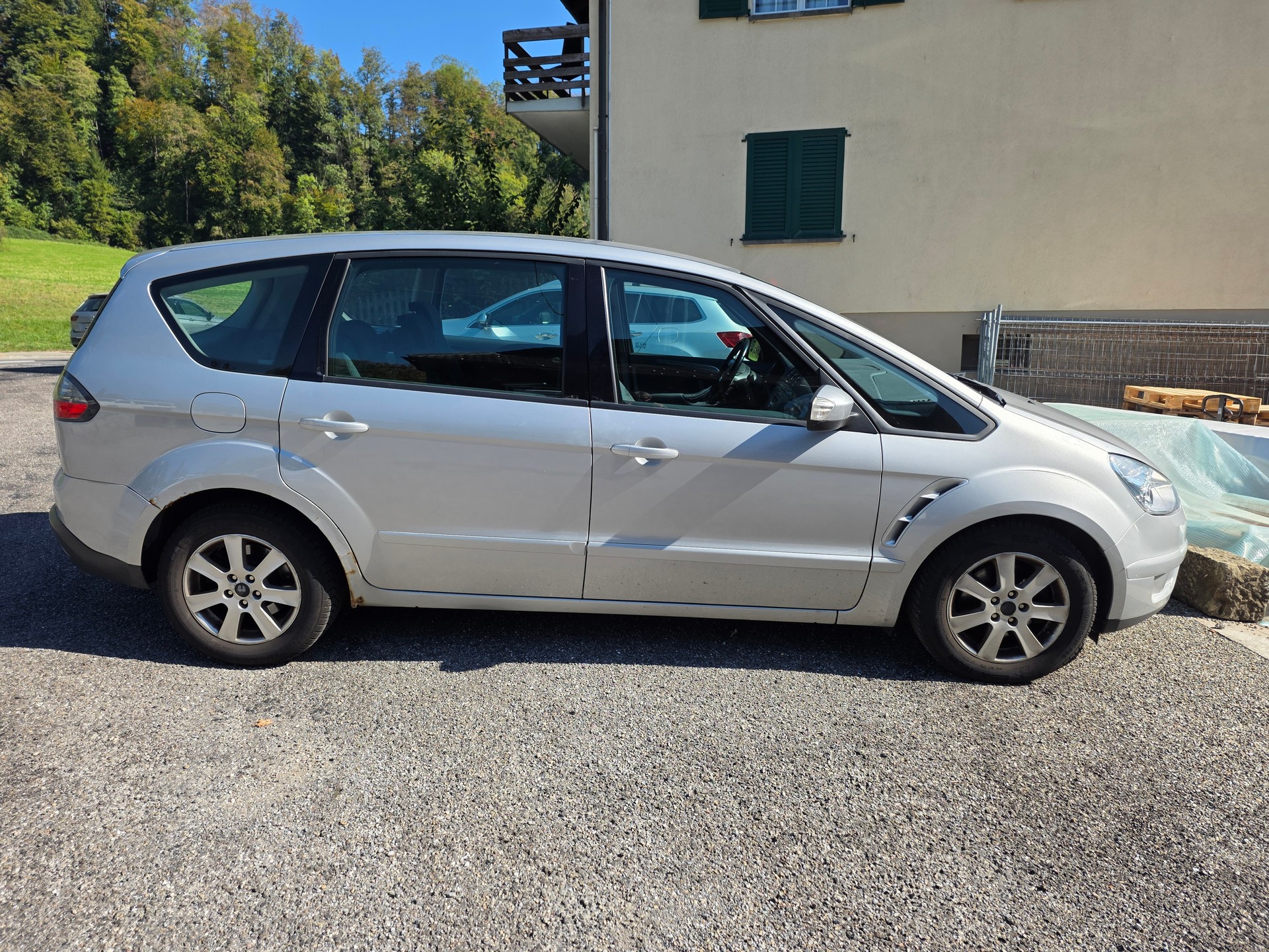 FORD S-Max 2.0 TDCi Carving-showroom-element-3