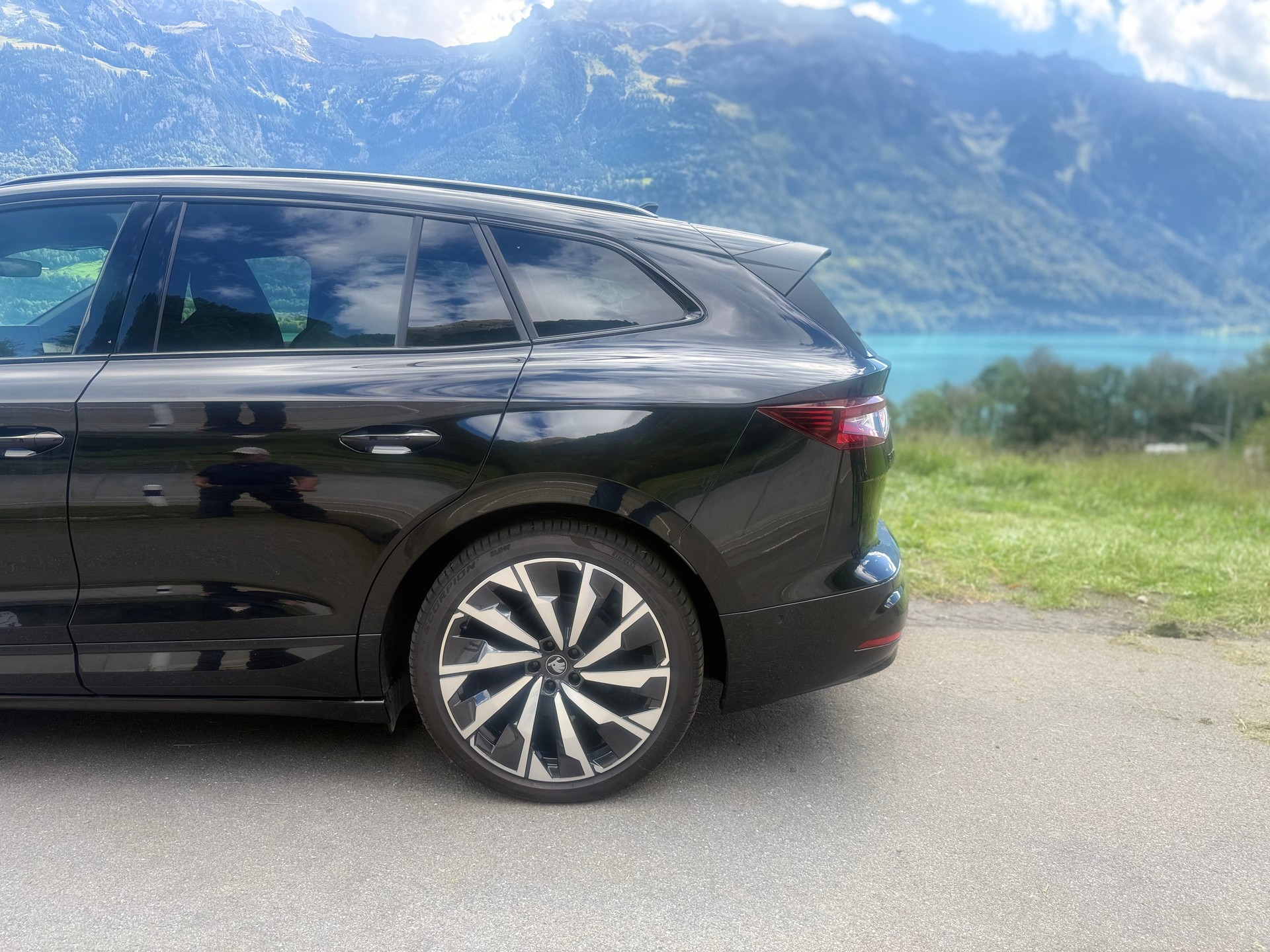 SKODA Enyaq 85x Sportline 4x4-image-26