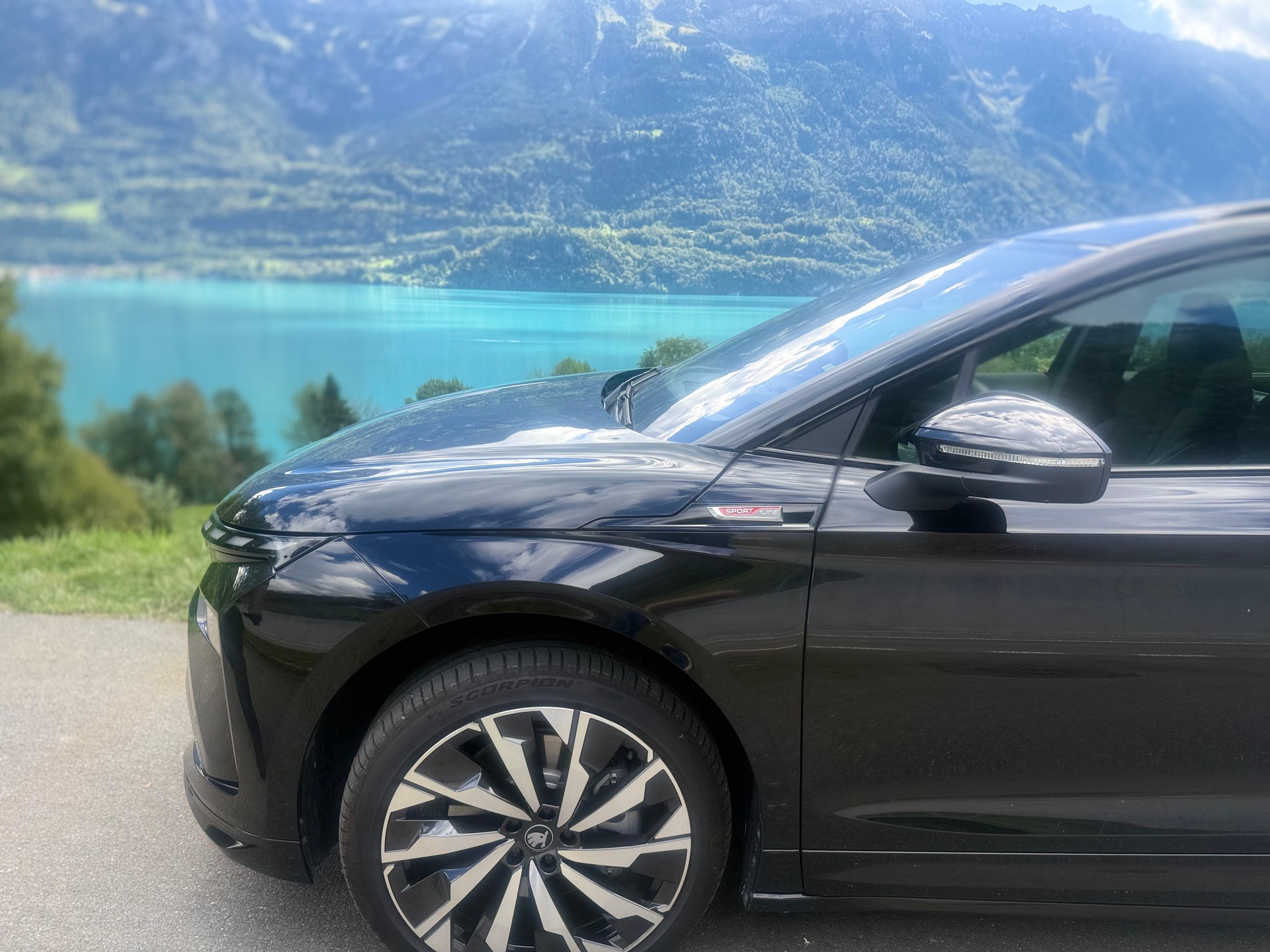 SKODA Enyaq 85x Sportline 4x4-image-23
