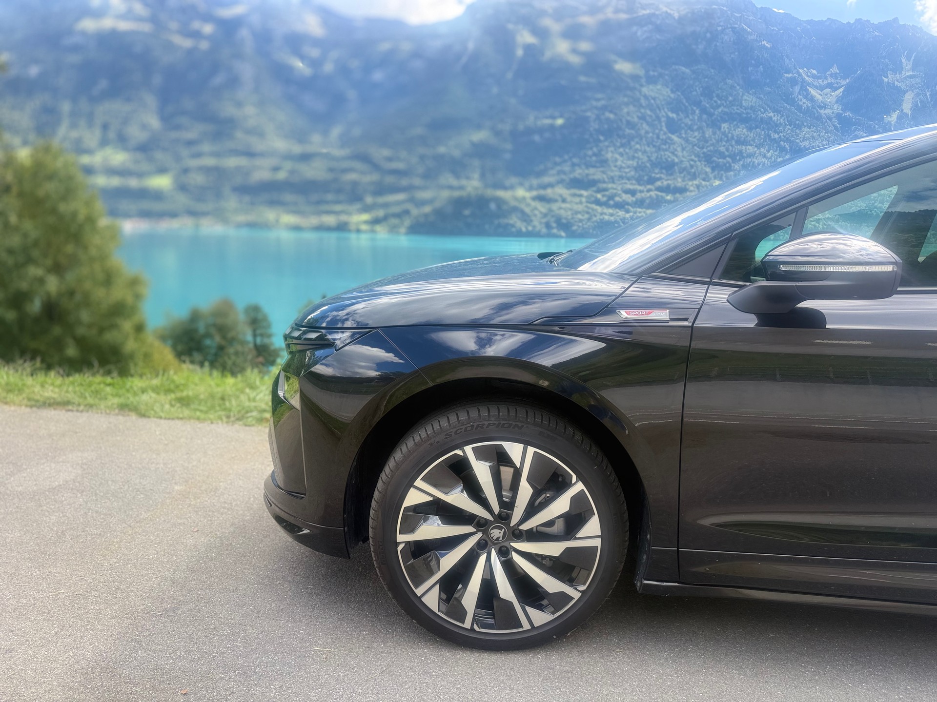 SKODA Enyaq 85x Sportline 4x4-image-29