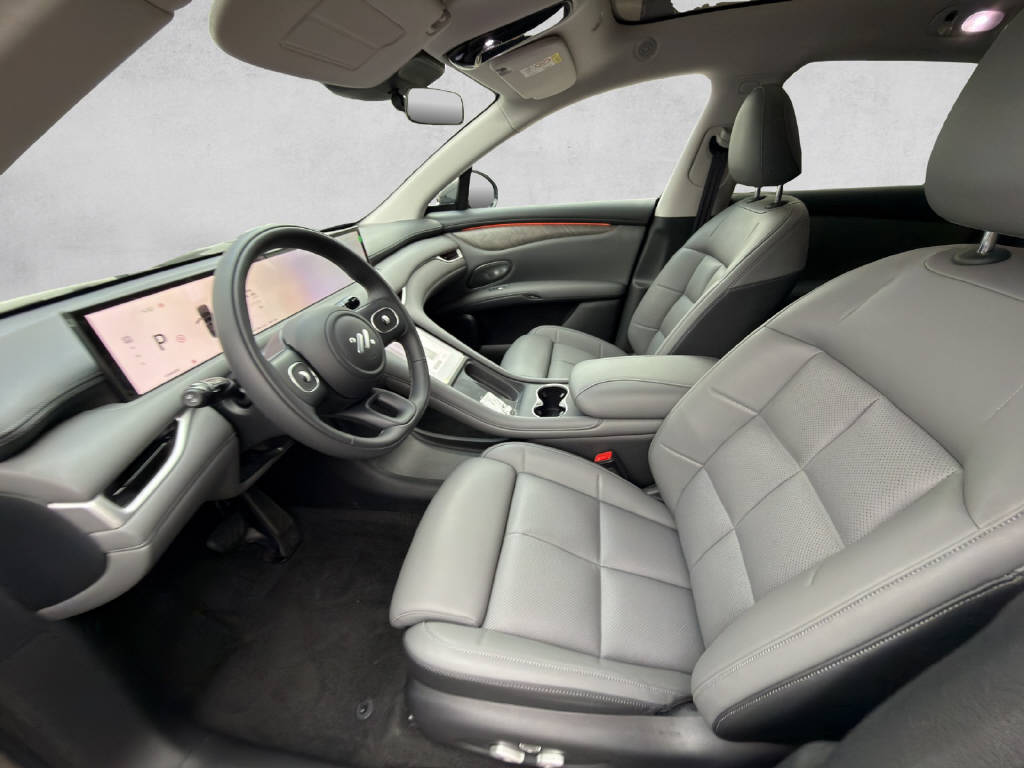 MG IM6 100 kWh Performance 4WD-image-7