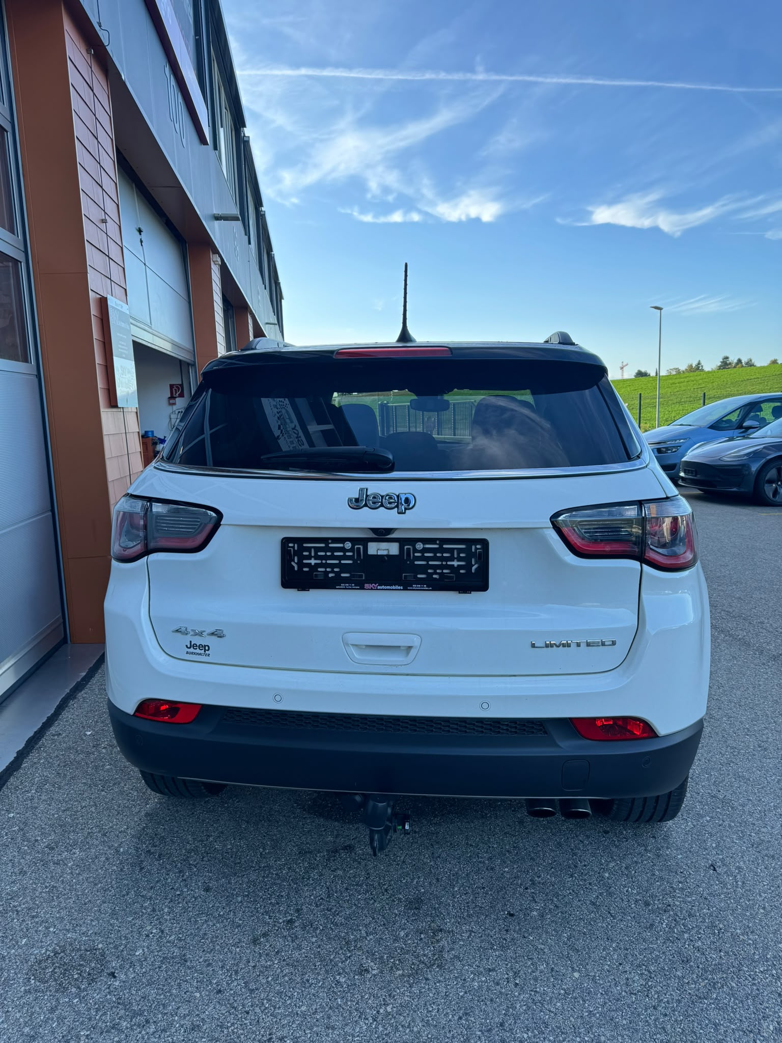 JEEP Compass 1.4 Turbo Limited AWD 9ATX-image-2