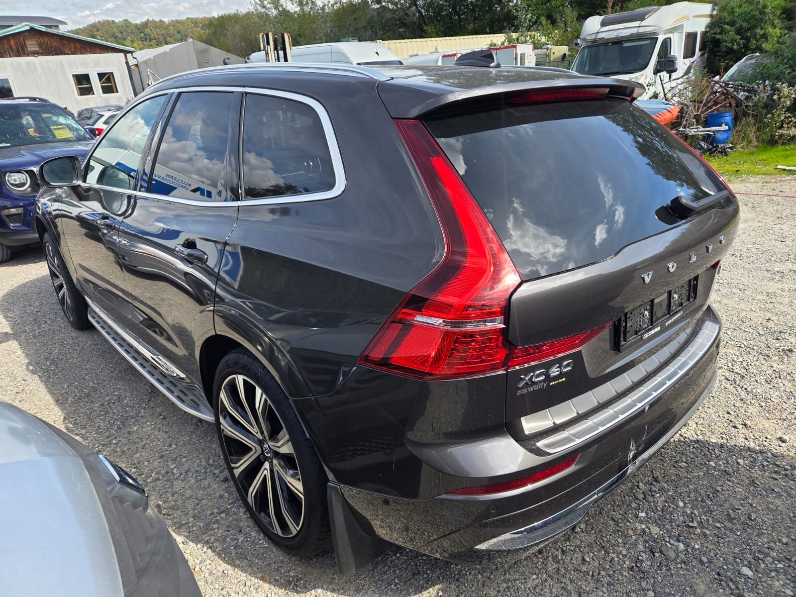 VOLVO XC60 T8 eAWD PluginHybrid Ultimate Bright Geartronic-image-6