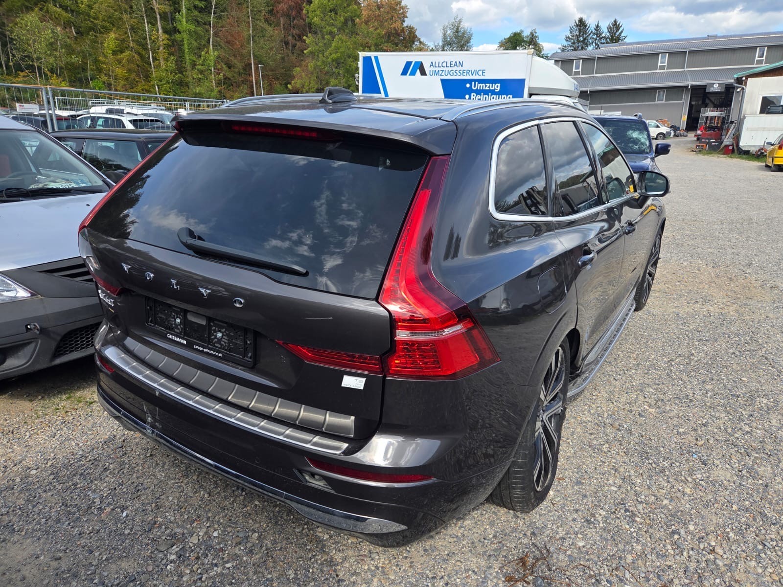 VOLVO XC60 T8 eAWD PluginHybrid Ultimate Bright Geartronic-image-5