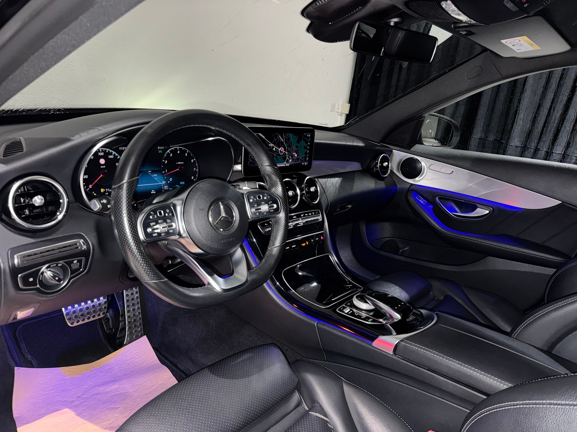 MERCEDES-BENZ C 200 Swiss Star AMG Line 4M 9G-Tronic | CH |-image-13