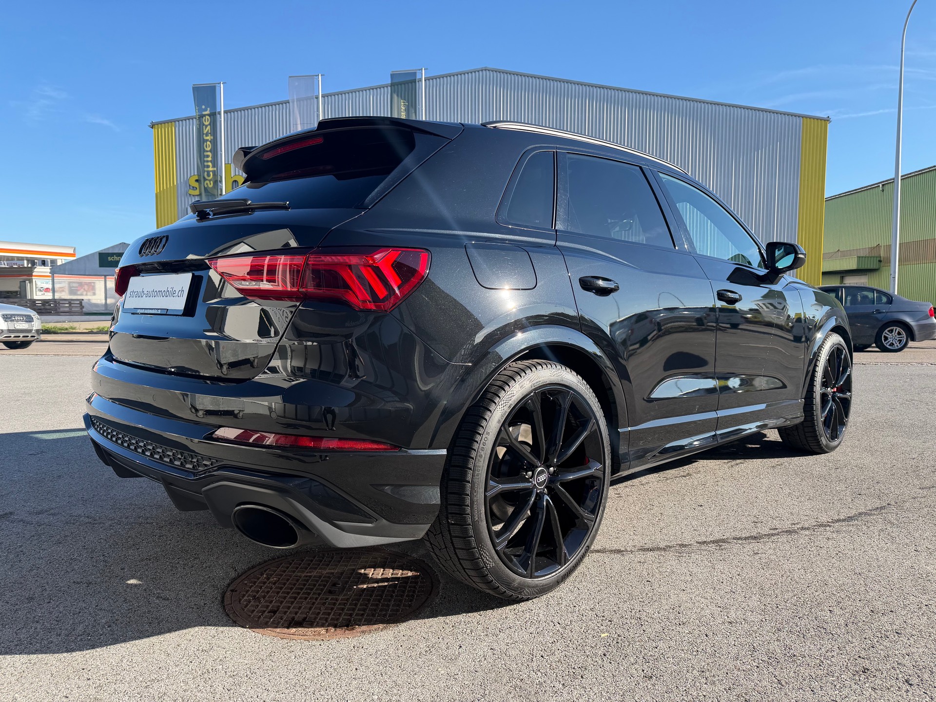 AUDI RS Q3 2.5 TFSI quattro S tronic-image-3