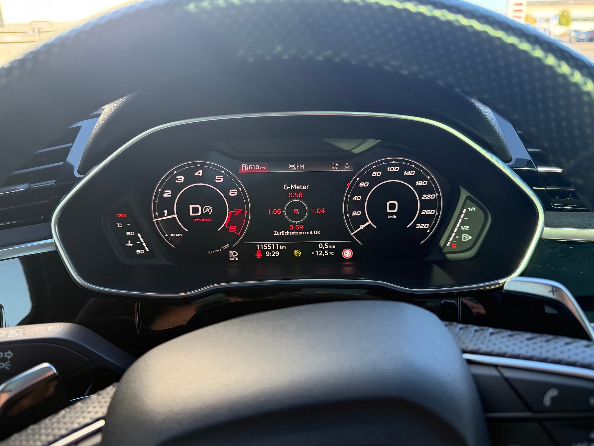 AUDI RS Q3 2.5 TFSI quattro S tronic-image-8