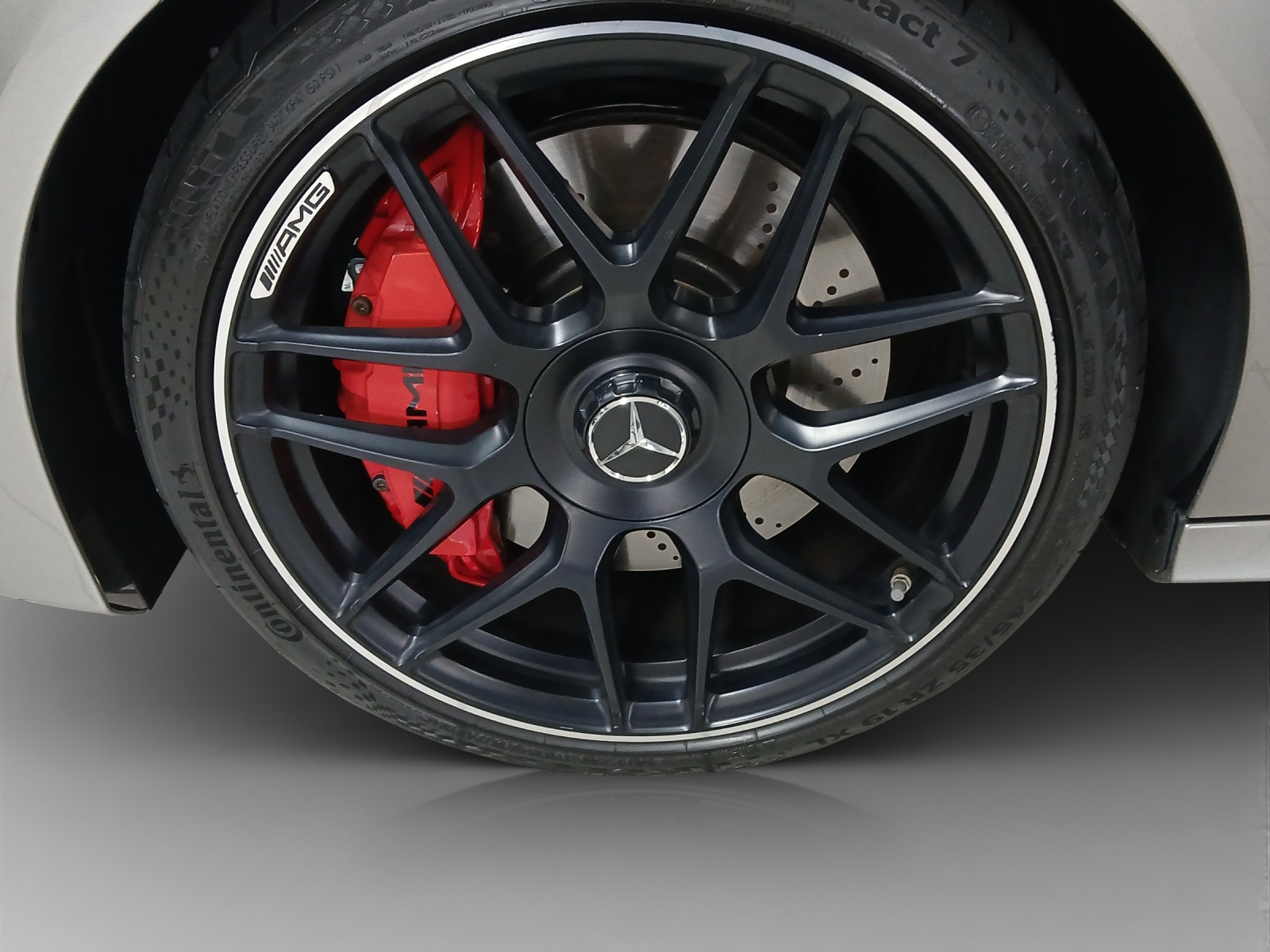 MERCEDES-BENZ A 45 S AMG 4Matic+ Speedshift-image-13