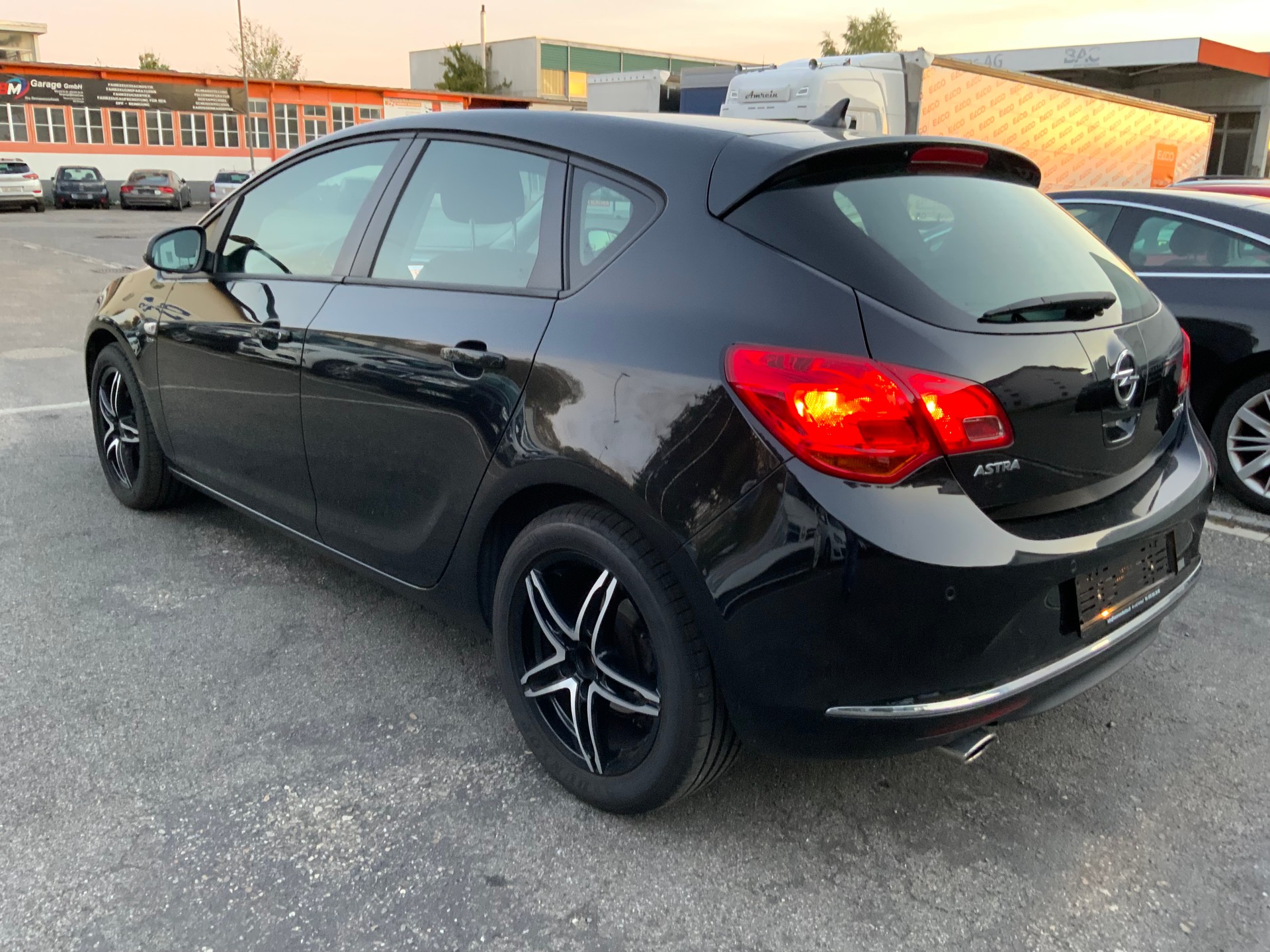 OPEL Astra 1.4i 16V Turbo Active Edition-image-5