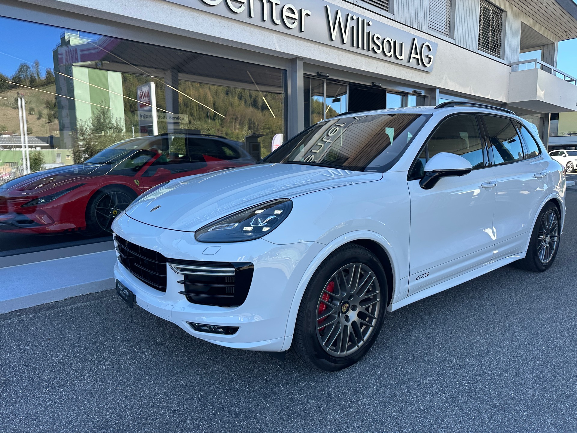 PORSCHE Cayenne GTS AHK 3.5T-image-1