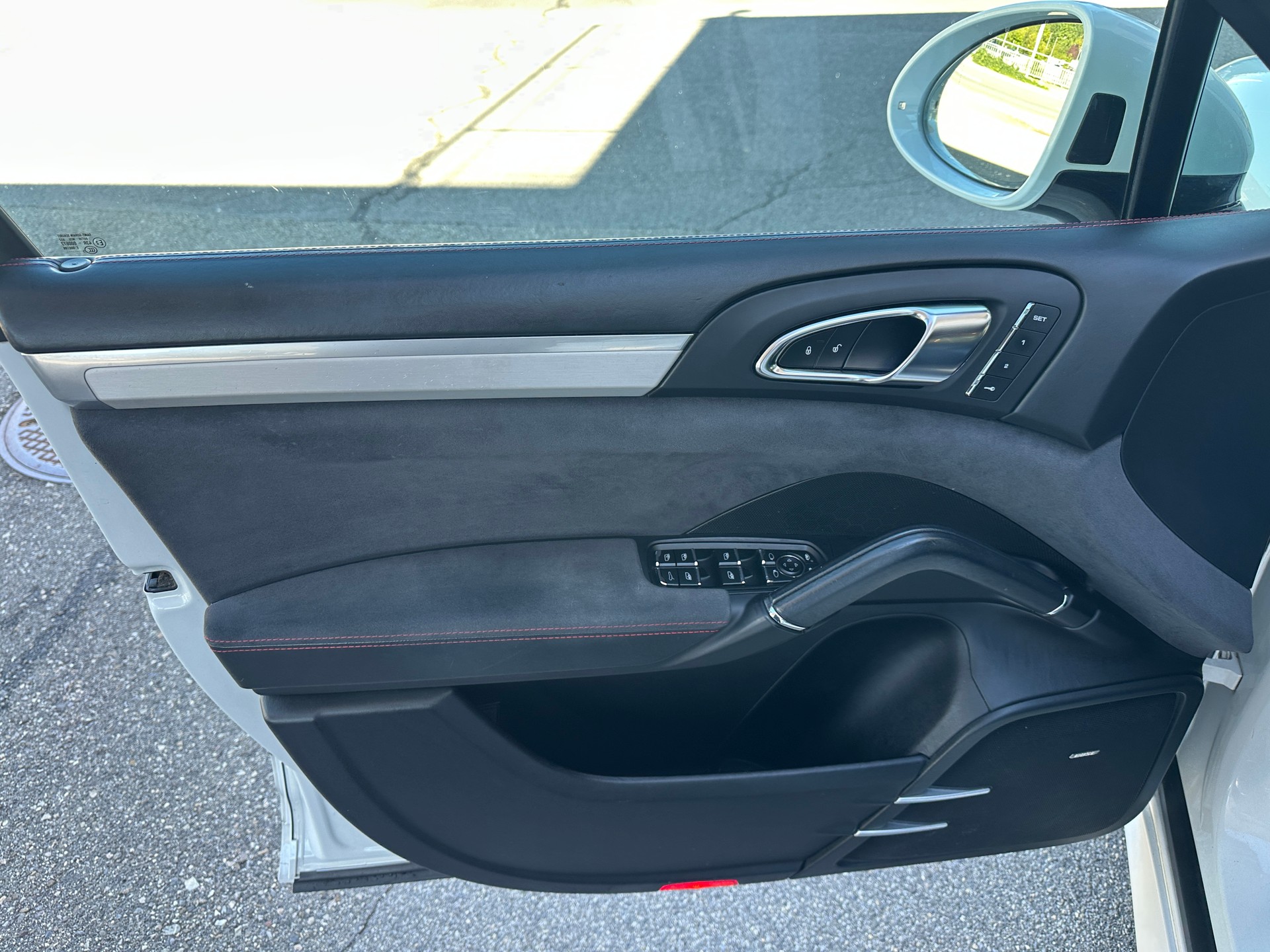 PORSCHE Cayenne GTS AHK 3.5T-image-17