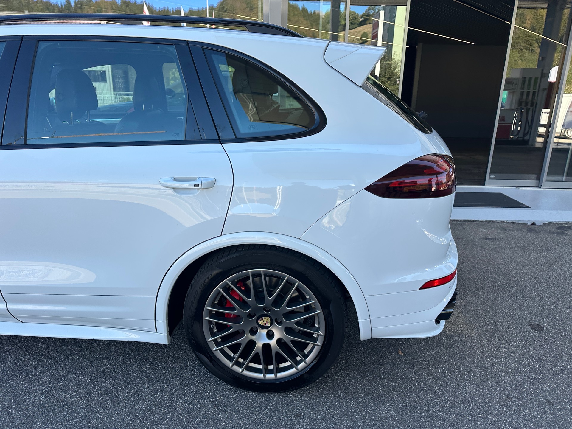 PORSCHE Cayenne GTS AHK 3.5T-image-14