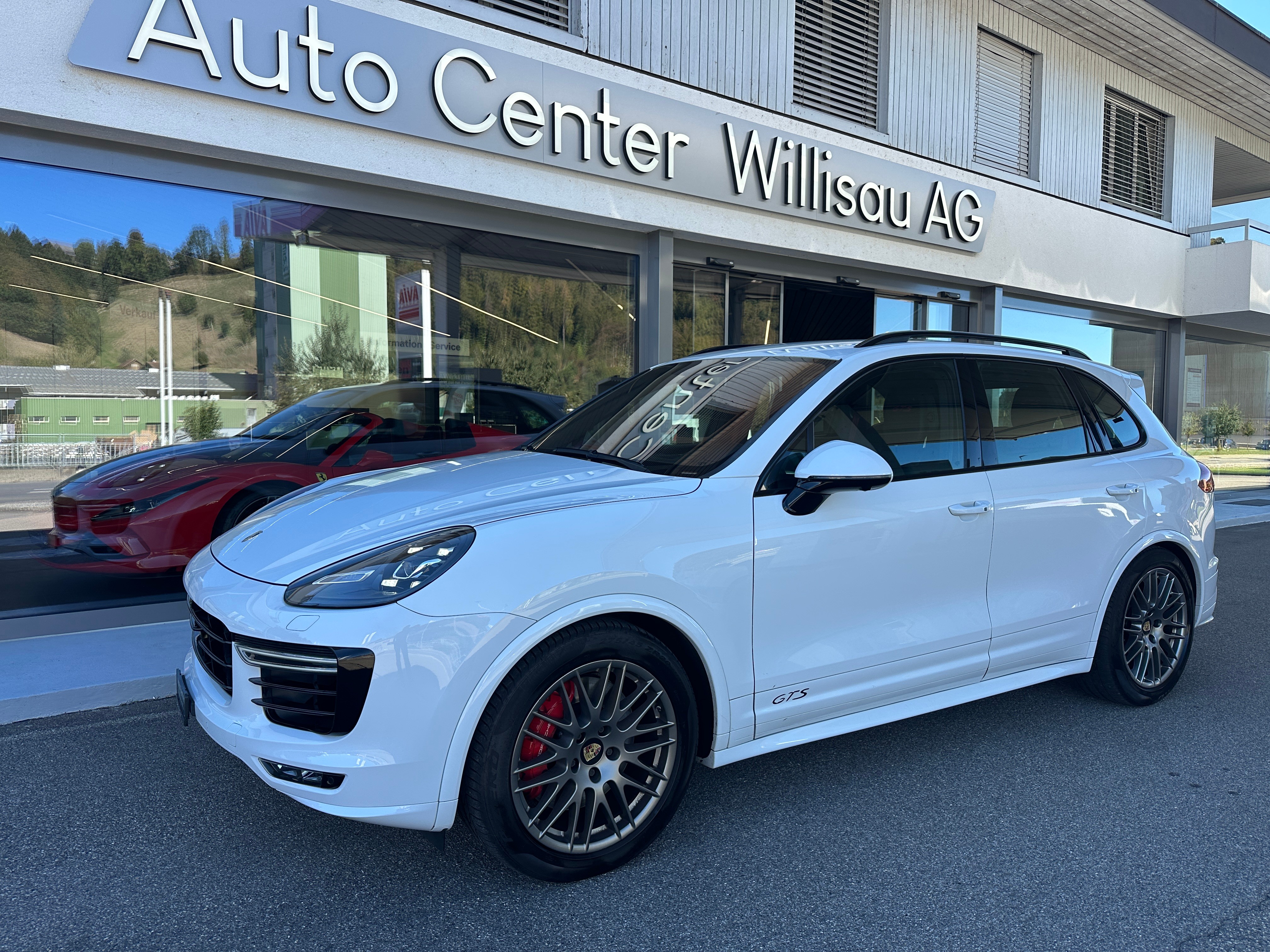 Car photo