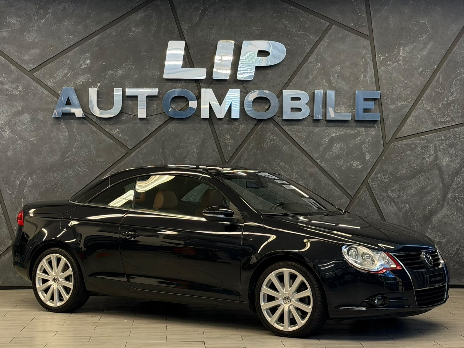 VW Eos 2.0 FSI Turbo Fashion-image-2