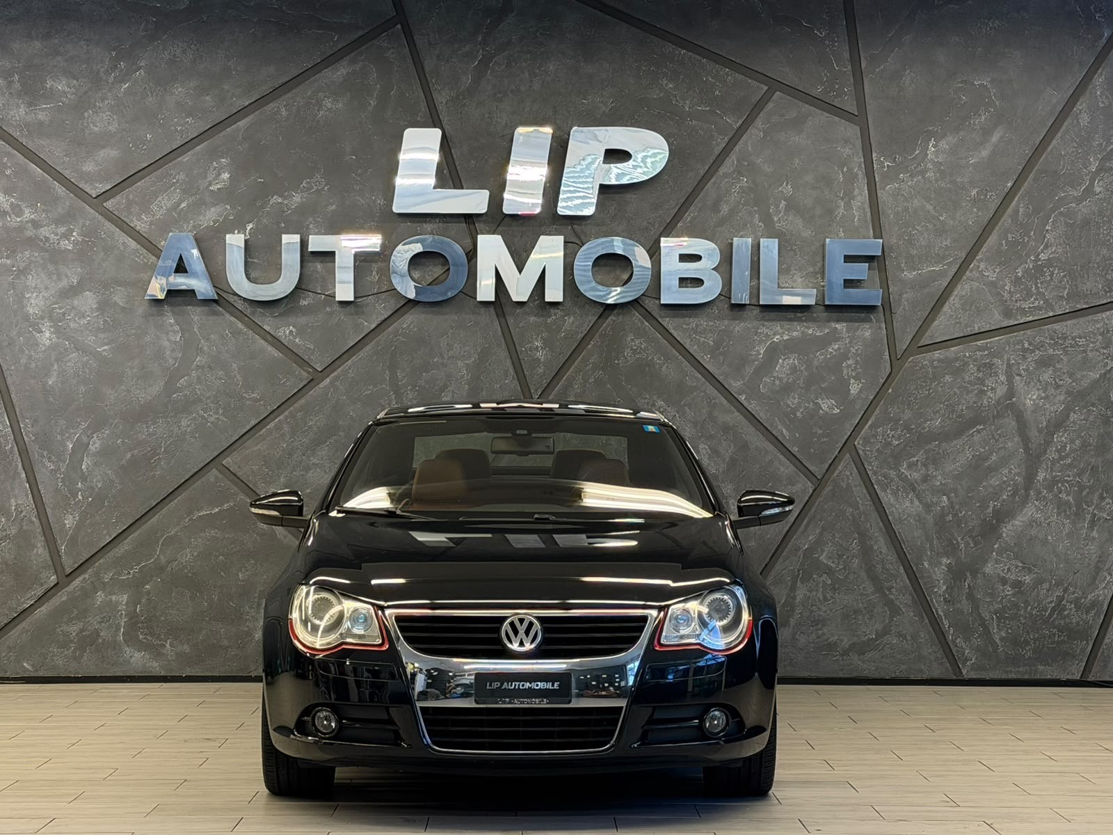 VW Eos 2.0 FSI Turbo Fashion-image-1