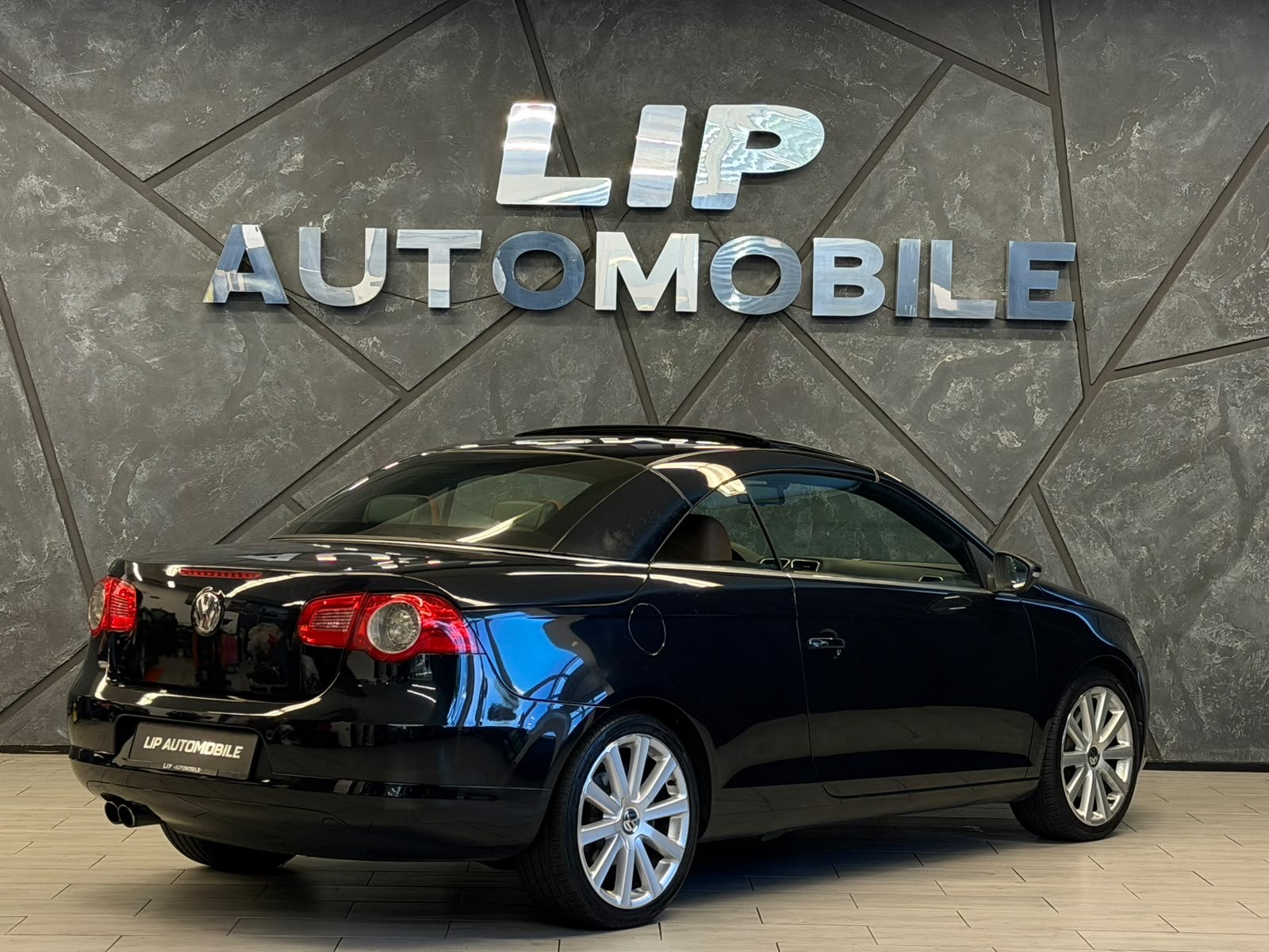 VW Eos 2.0 FSI Turbo Fashion-image-6