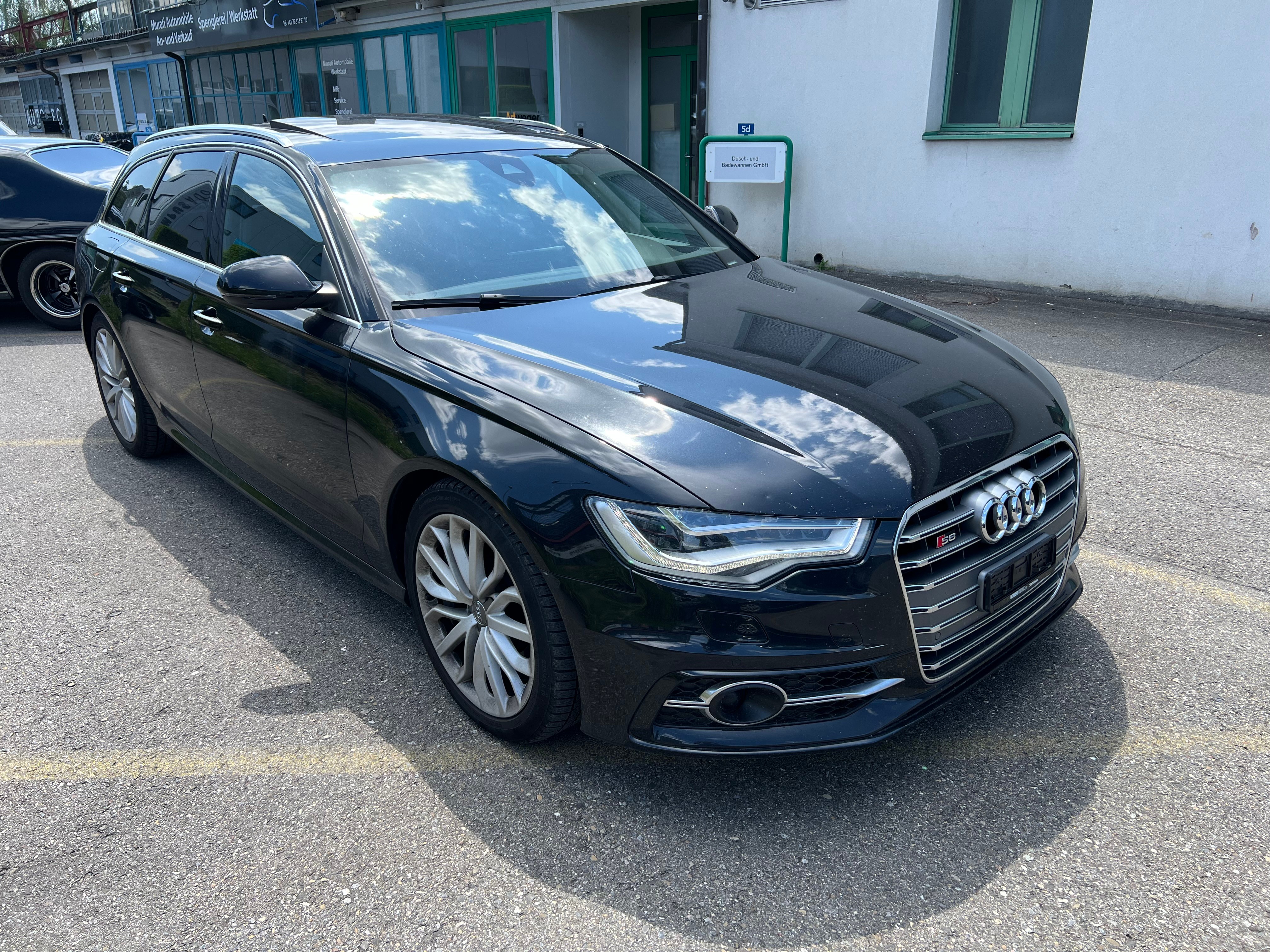 Car photo